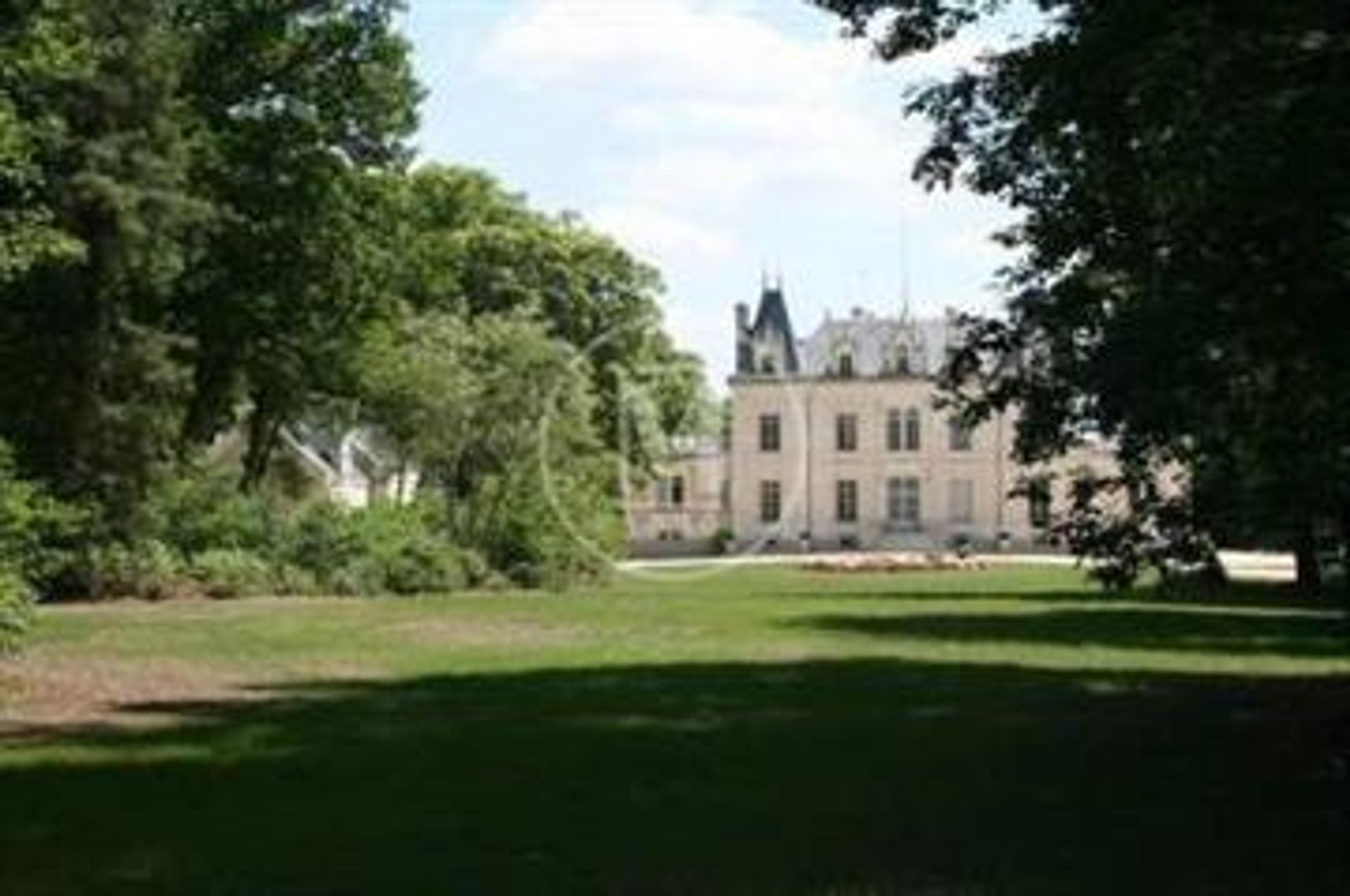 casa en La Roche-Posay, Nouvelle-Aquitaine 10133715