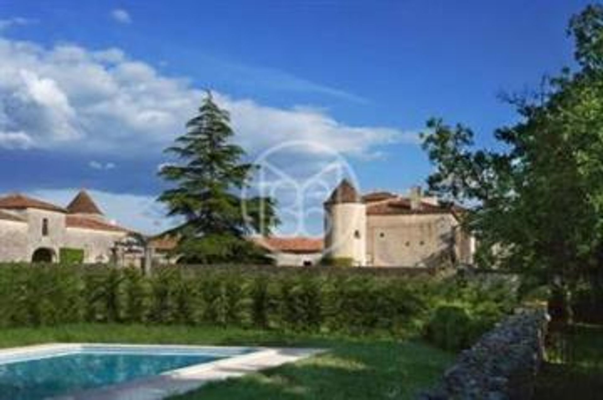 casa no Champagne-Vigny, Nouvelle-Aquitaine 10133718