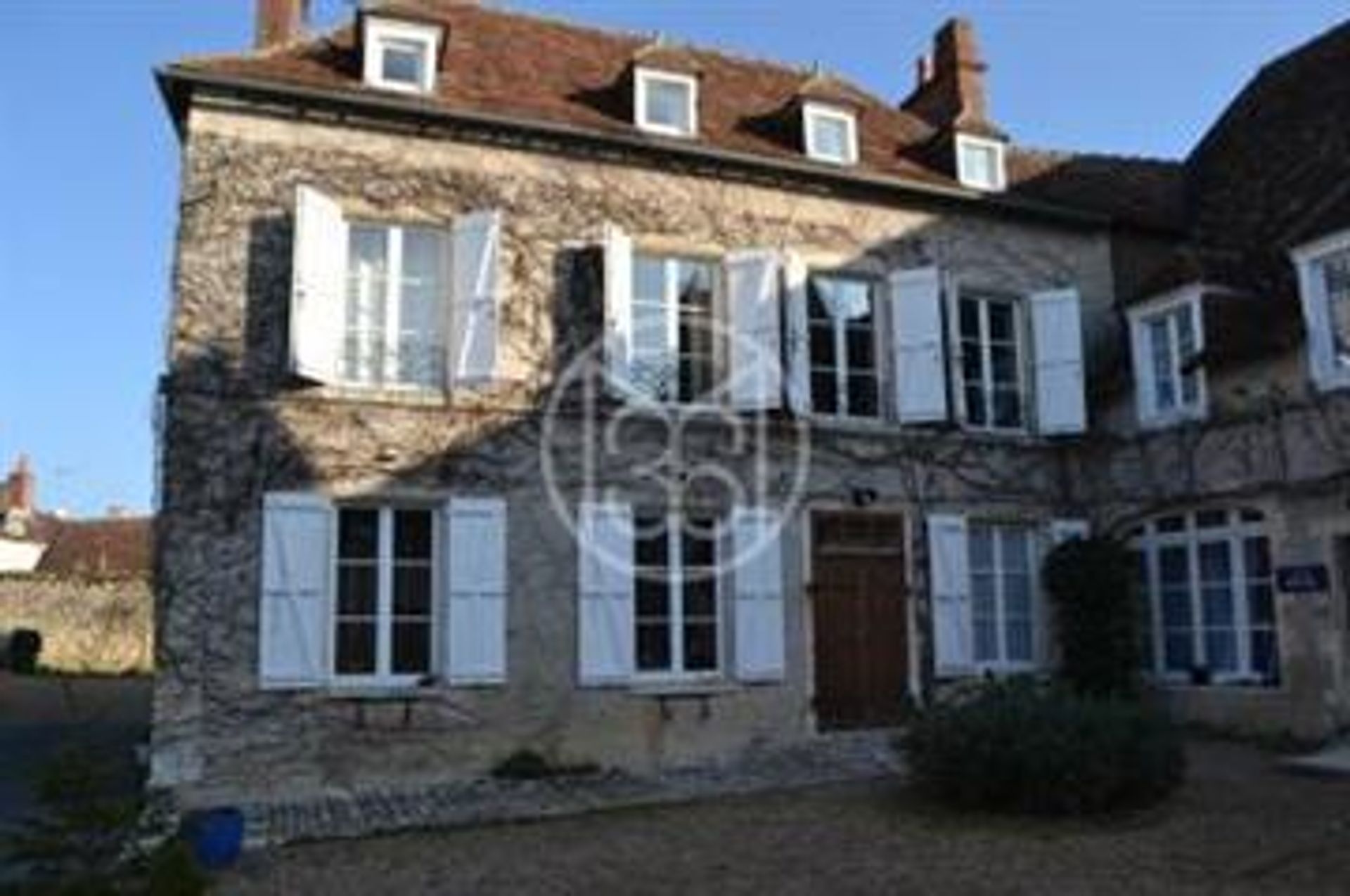 casa en La Roche-Posay, Nouvelle-Aquitaine 10133729