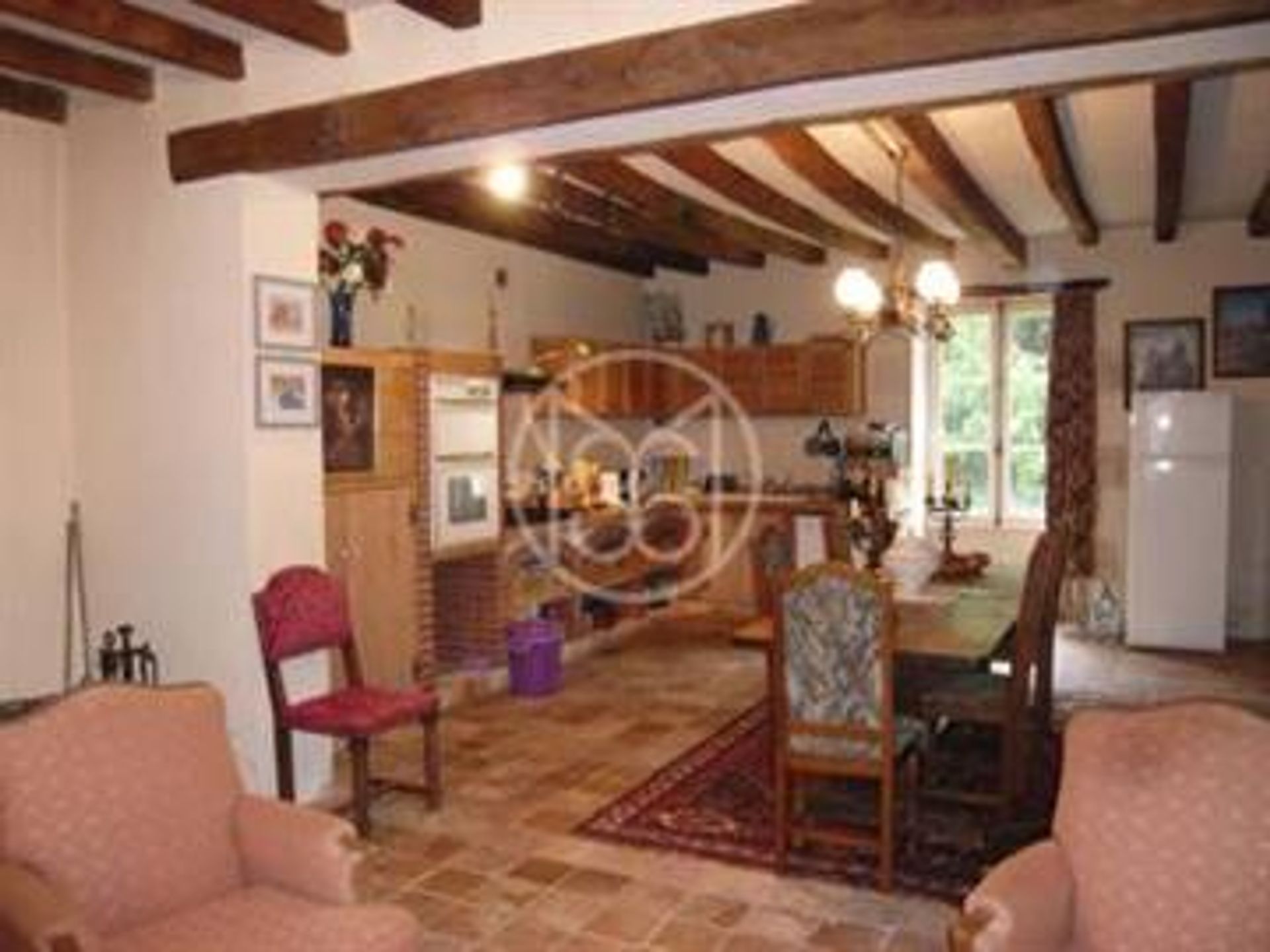 Будинок в Montmorillon, Nouvelle-Aquitaine 10133741