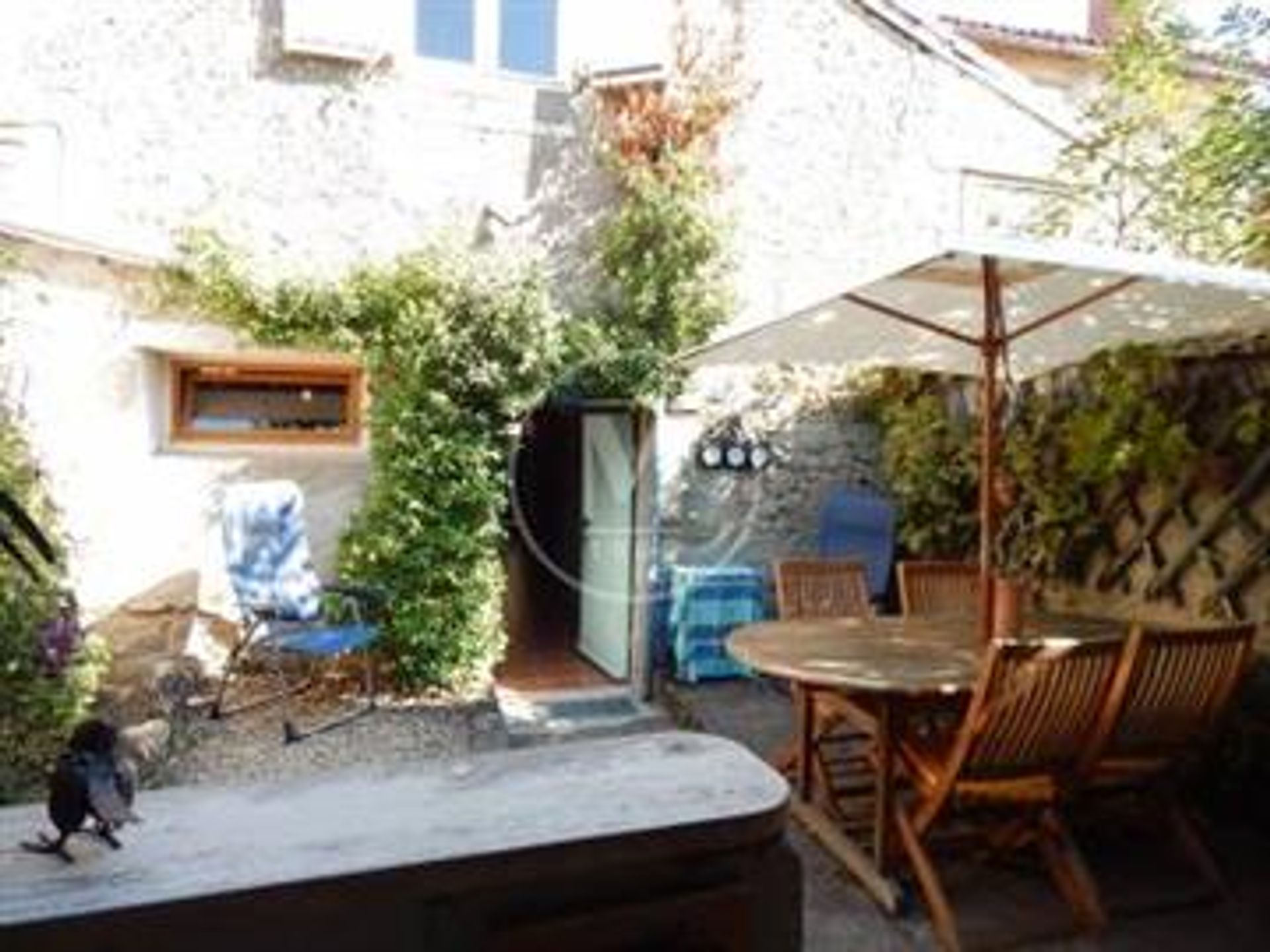 Haus im Montmorillon, Nouvelle-Aquitaine 10133768