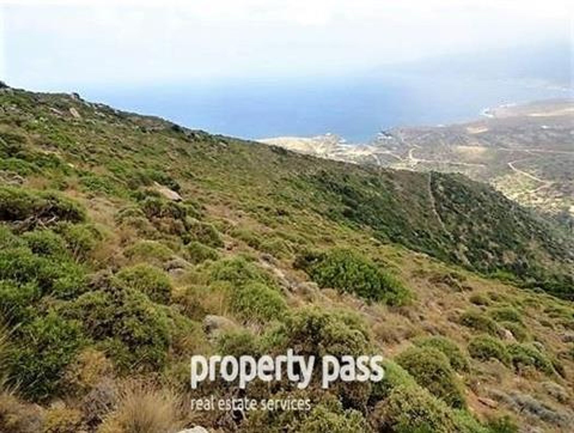 Land in Andros, Notio Aigaio 10133953