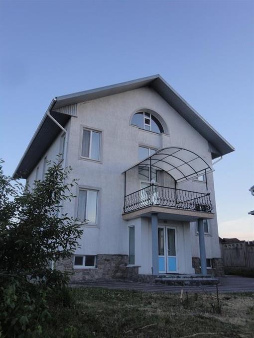 Huis in Dobrovelychkivka, Oblast Kirovohrads'ka' 10134225