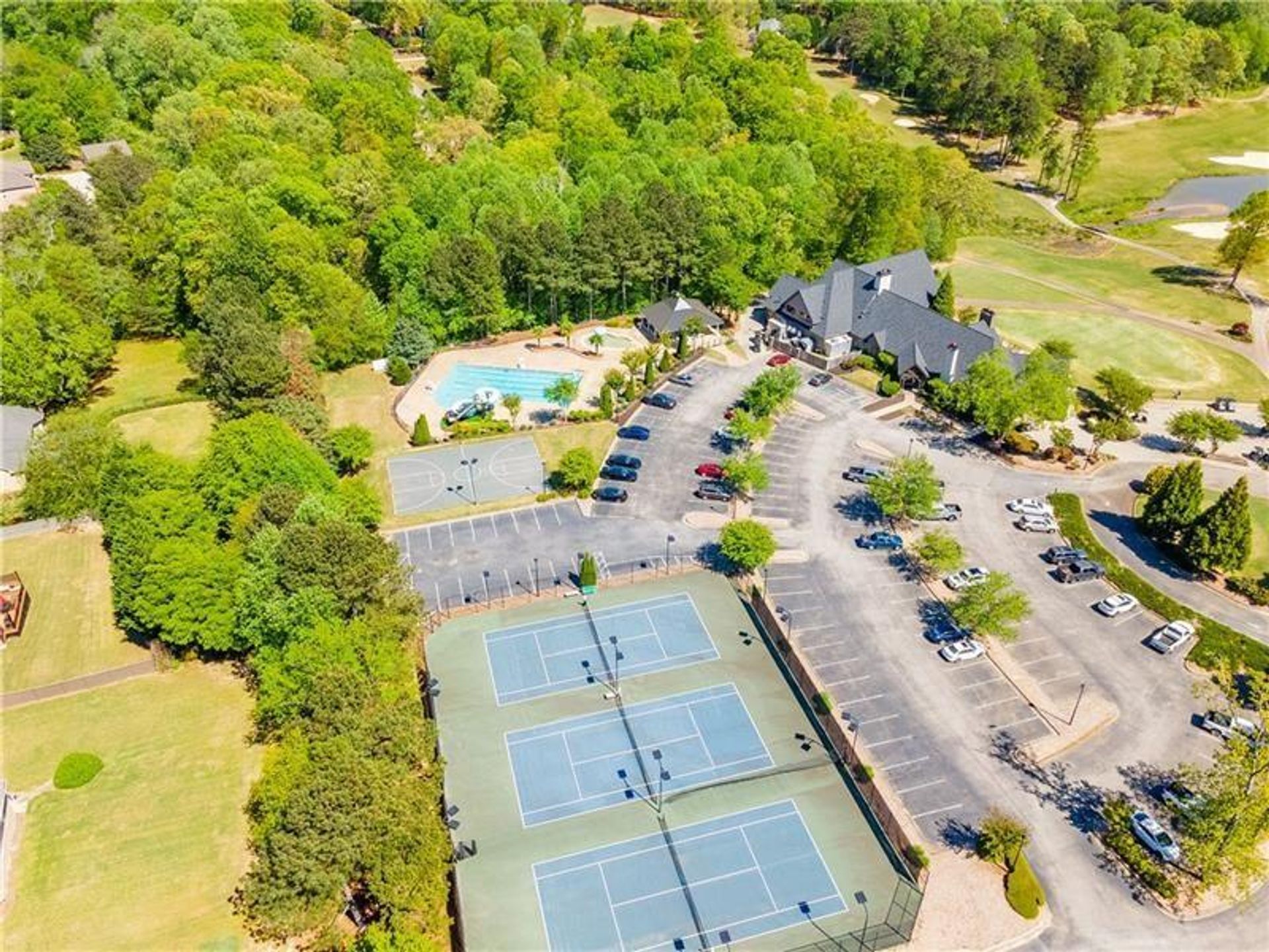 House in Flowery Branch, Georgia 10134336