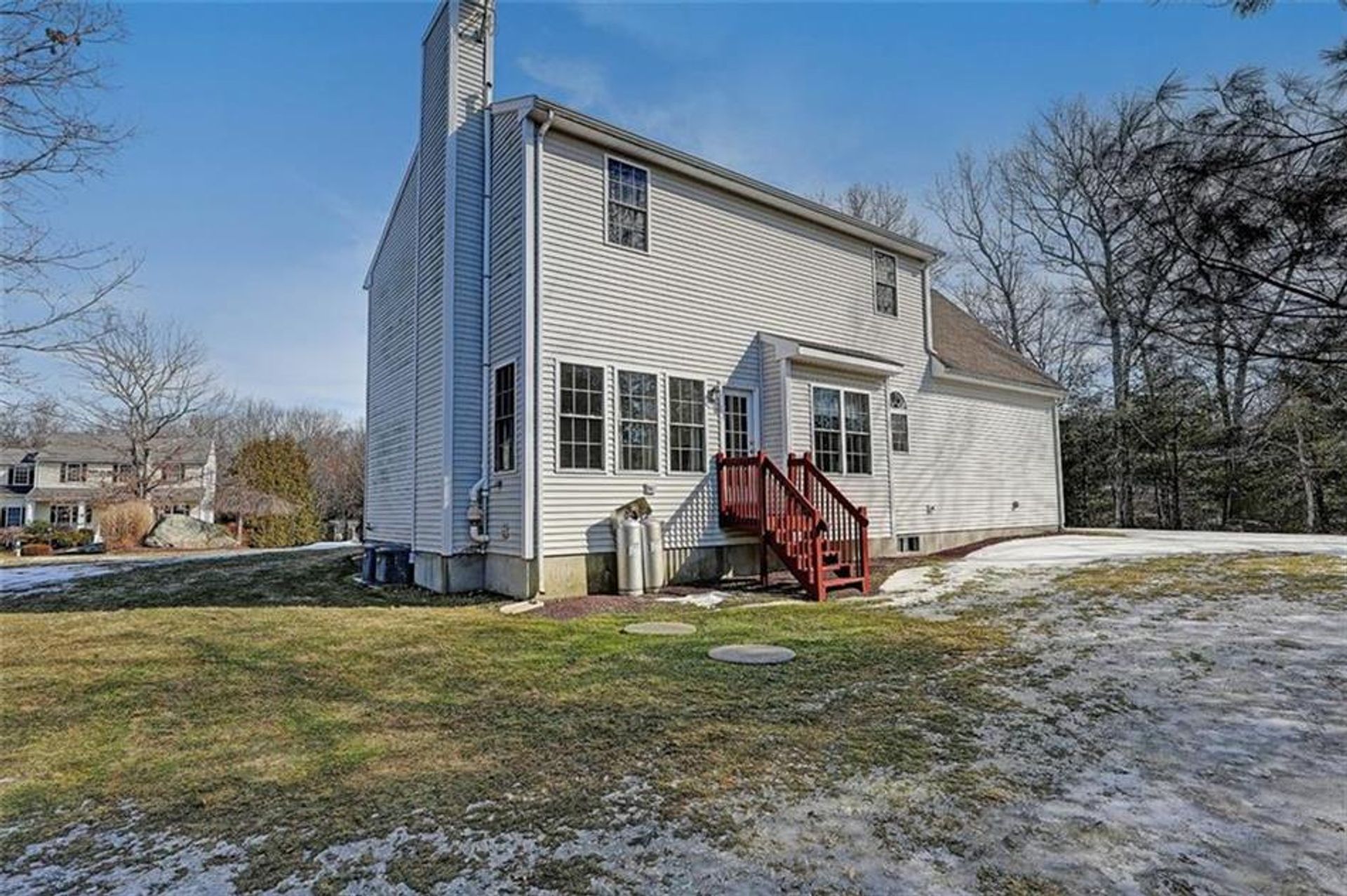 House in Coventry, Rhode Island 10134697