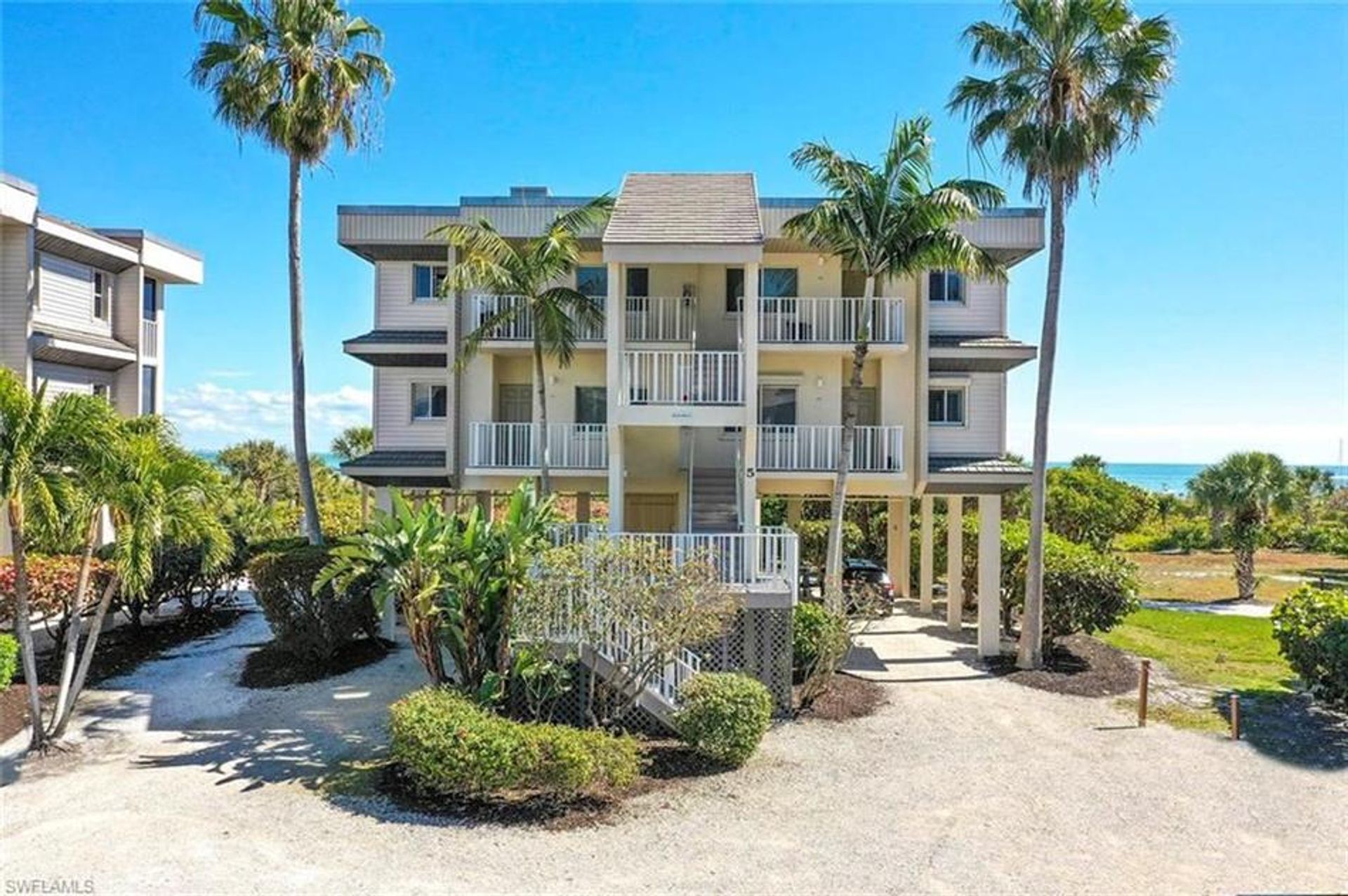 קוֹנדוֹמִינִיוֹן ב Sanibel, Florida 10134890