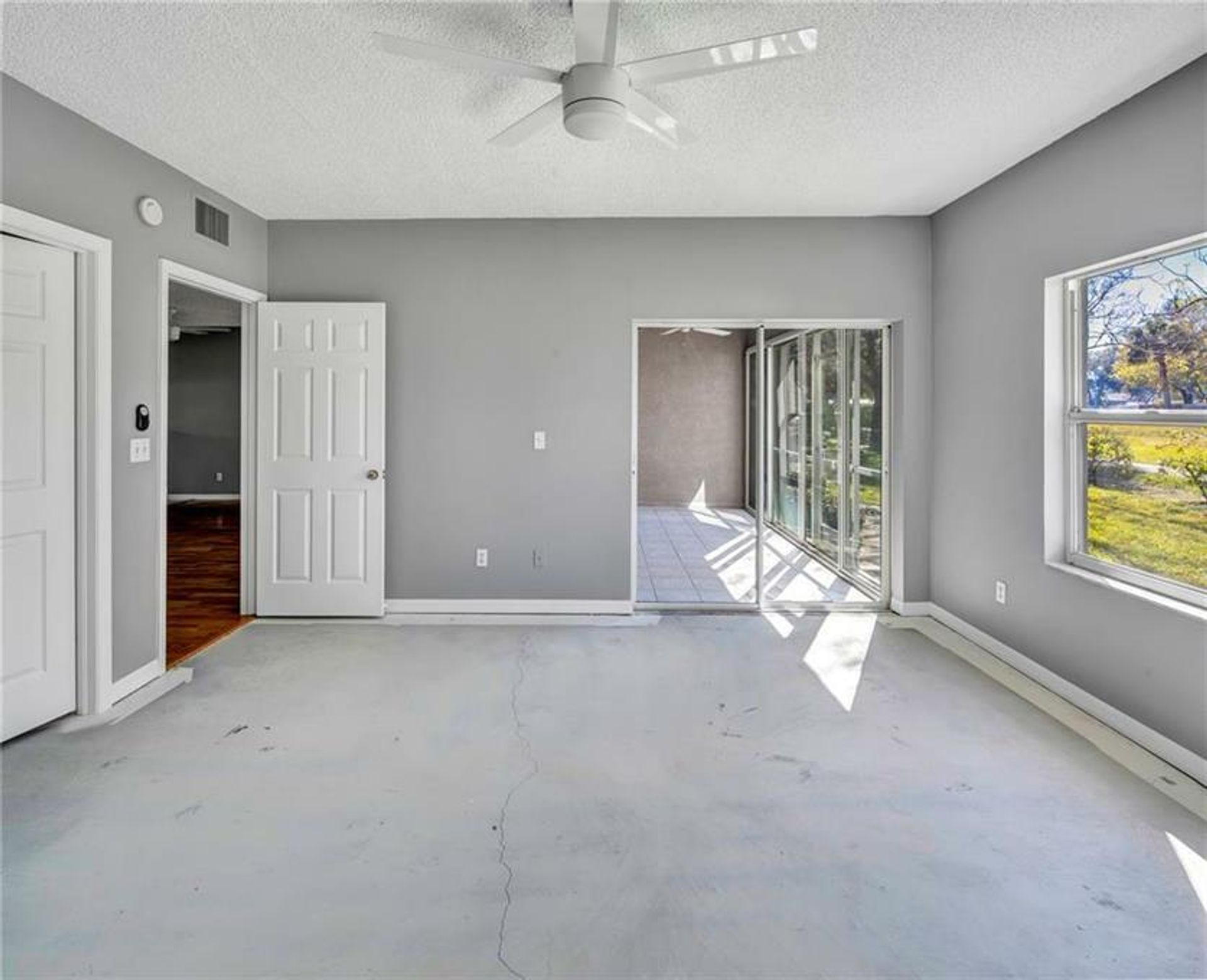 Condominium in Seminole, Florida 10134918