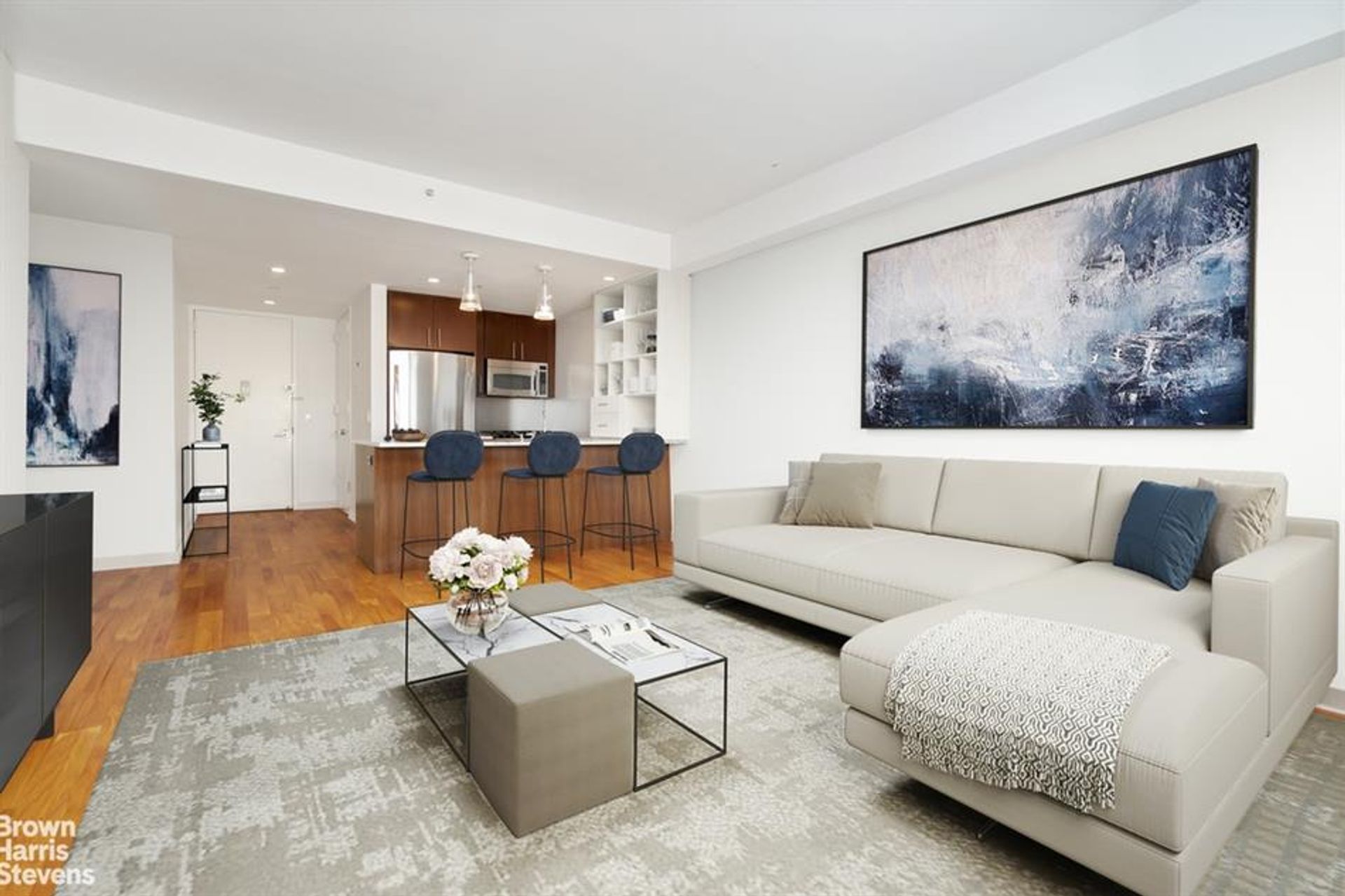 Condominium in Manhattan, New York 10135634