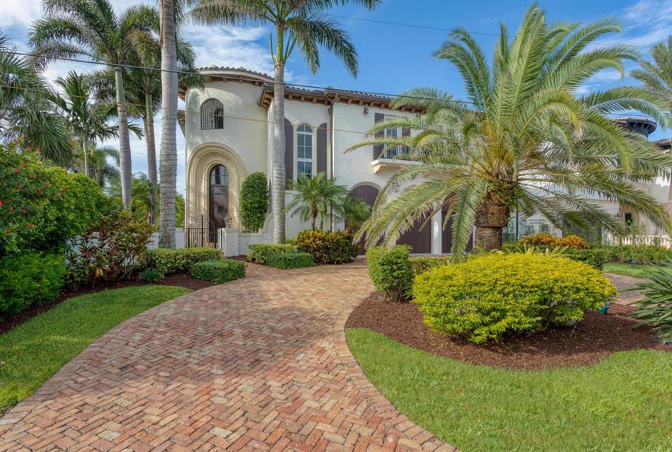 House in Delray Beach, Florida 10135842