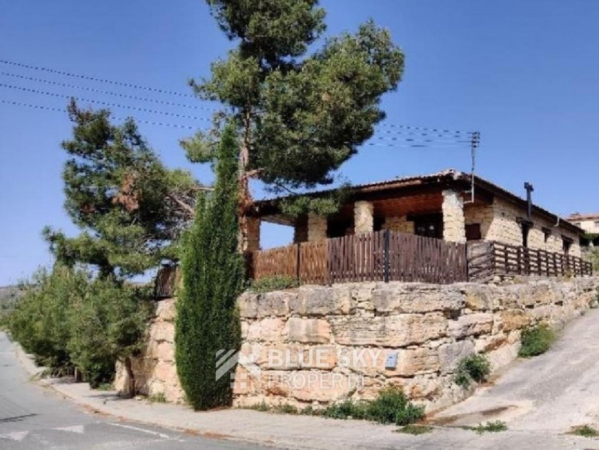 rumah dalam Agios Amvrosios, Limassol 10136756