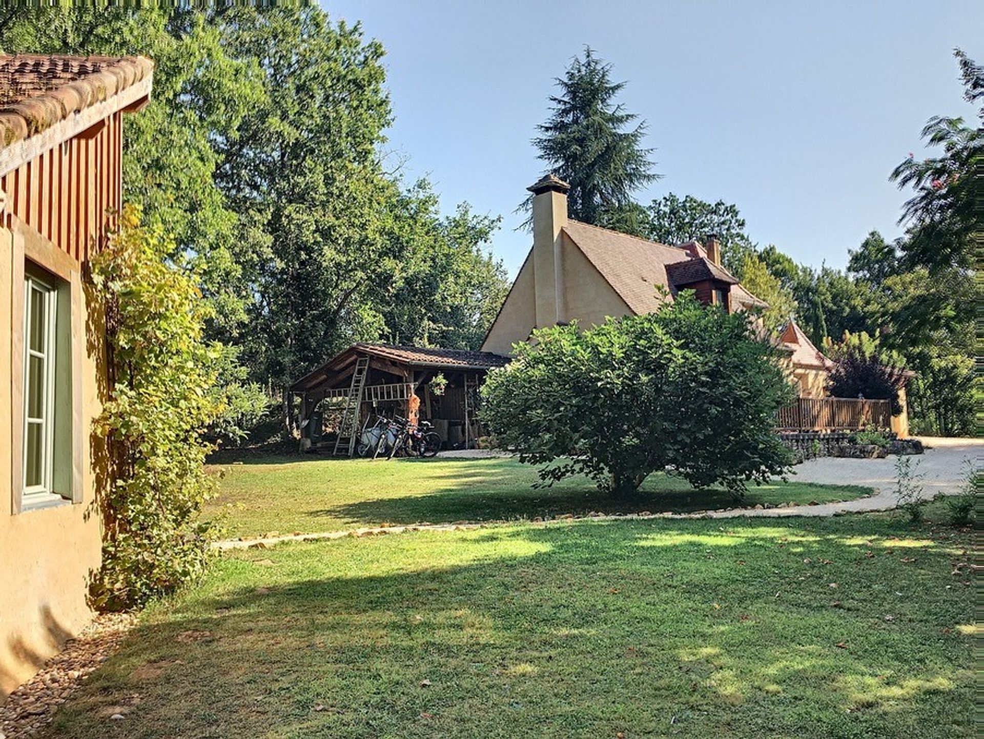 casa en Val de Louyre et Caudeau, Nouvelle-Aquitaine 10137611