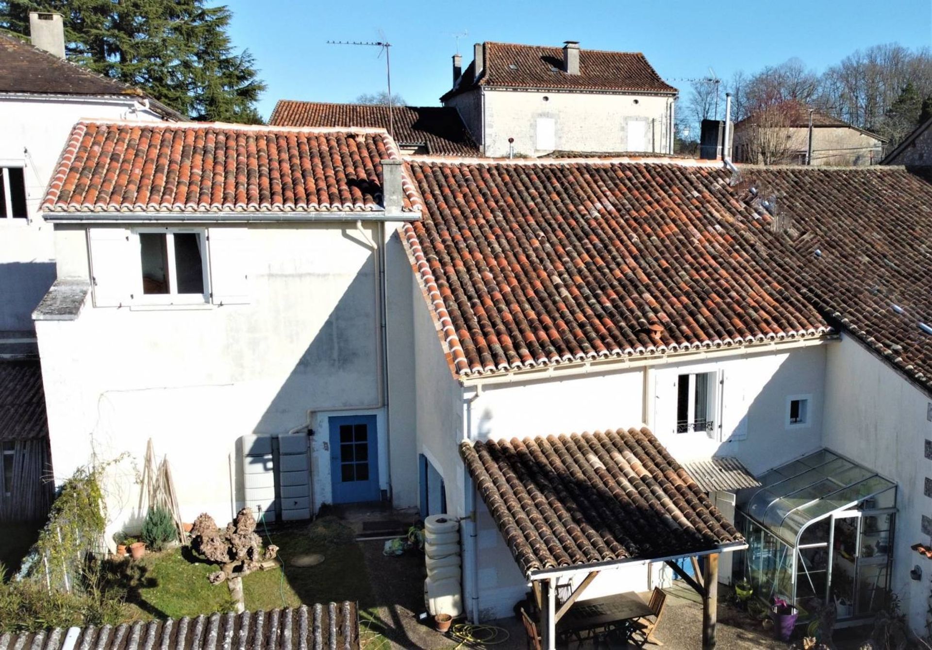 Hus i Juignac, Nouvelle-Aquitaine 10137845