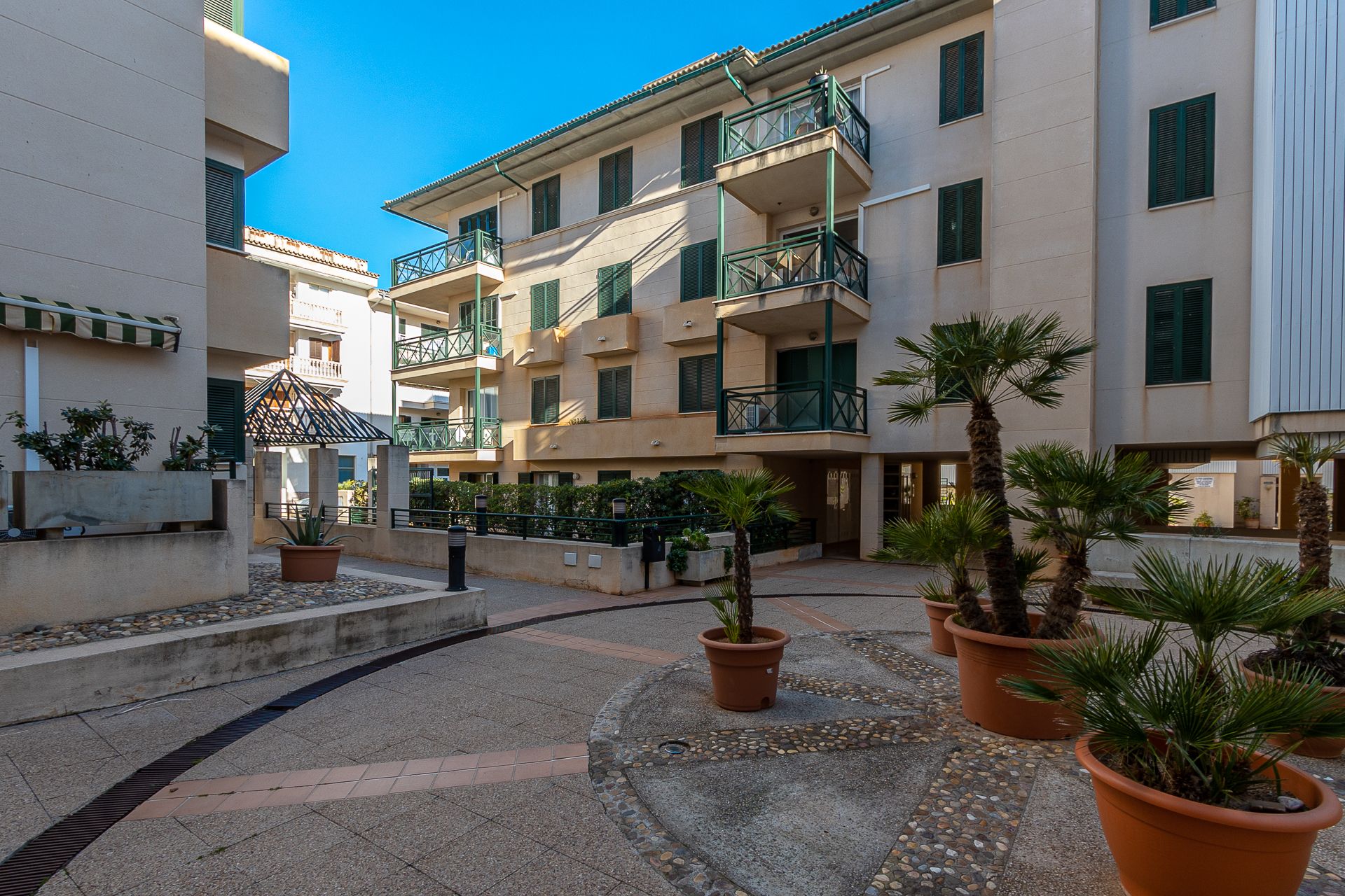 Condominium in Alcudia, Balearic Islands 10138044