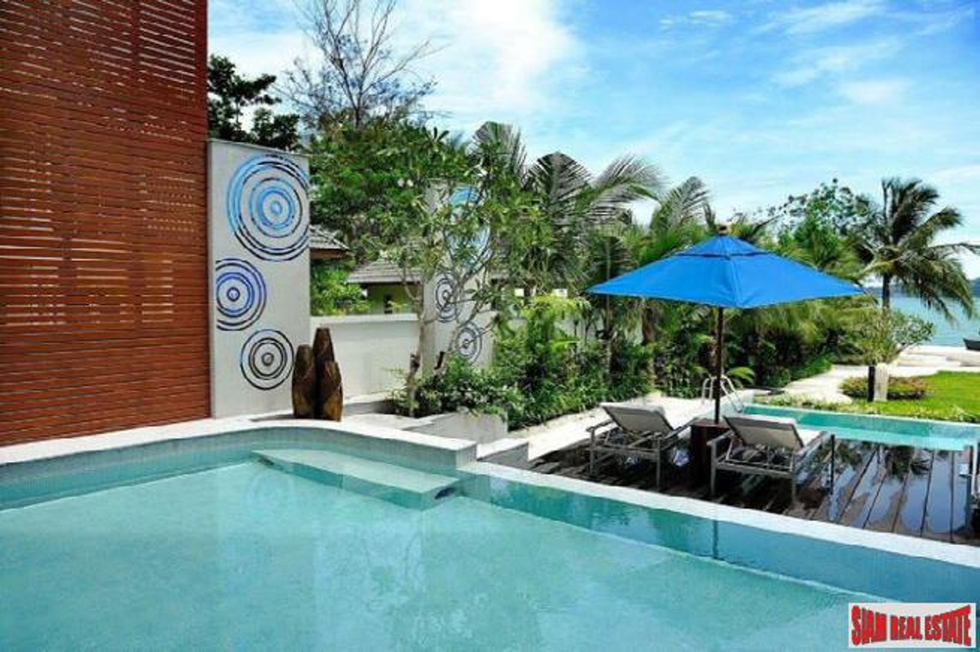 Condominium dans Tambon Choeng Thale, Chang Wat Phuket 10138073