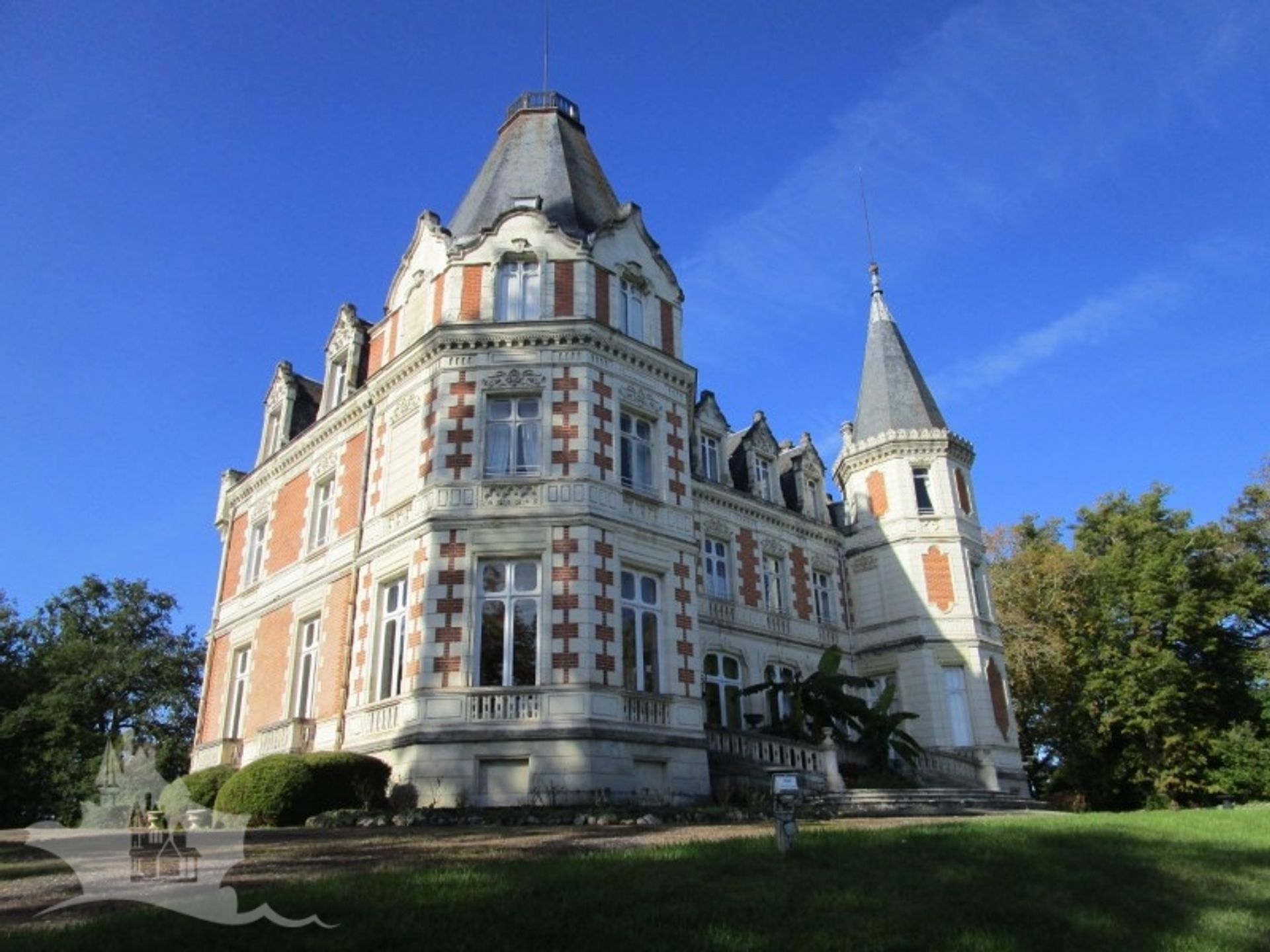 Annen i Tours, Centre-Val de Loire 10138102