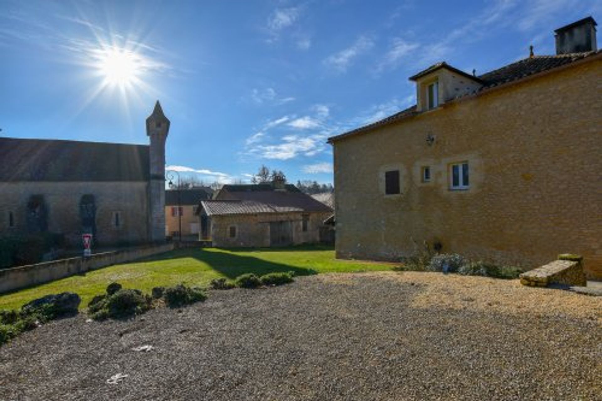 Huis in Lalinde, Nouvelle-Aquitaine 10138136