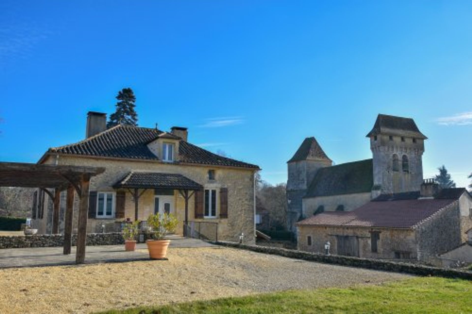 Huis in Lalinde, Nouvelle-Aquitaine 10138136