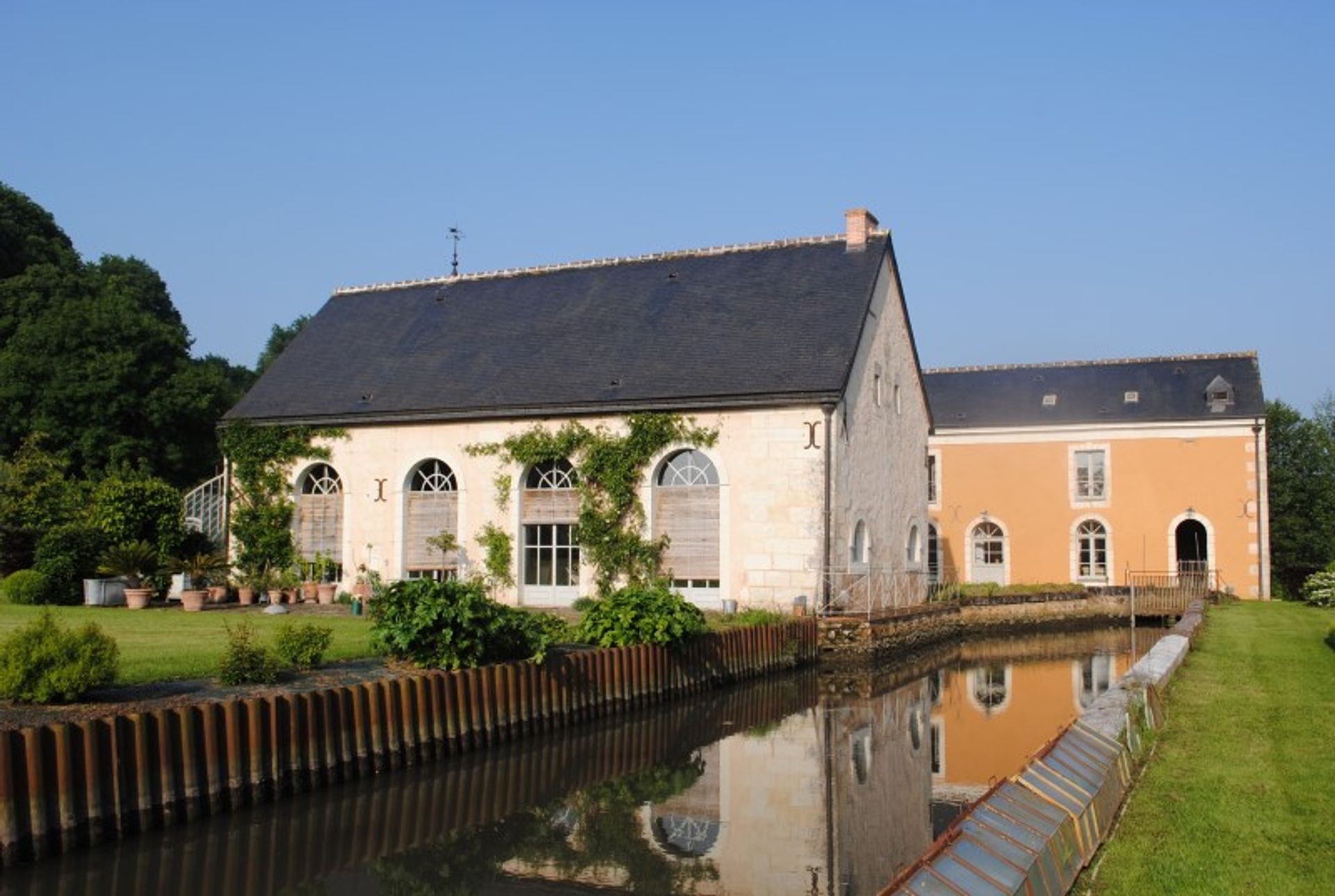 Andere in Chateau-du-Loir, Pays de la Loire 10138170