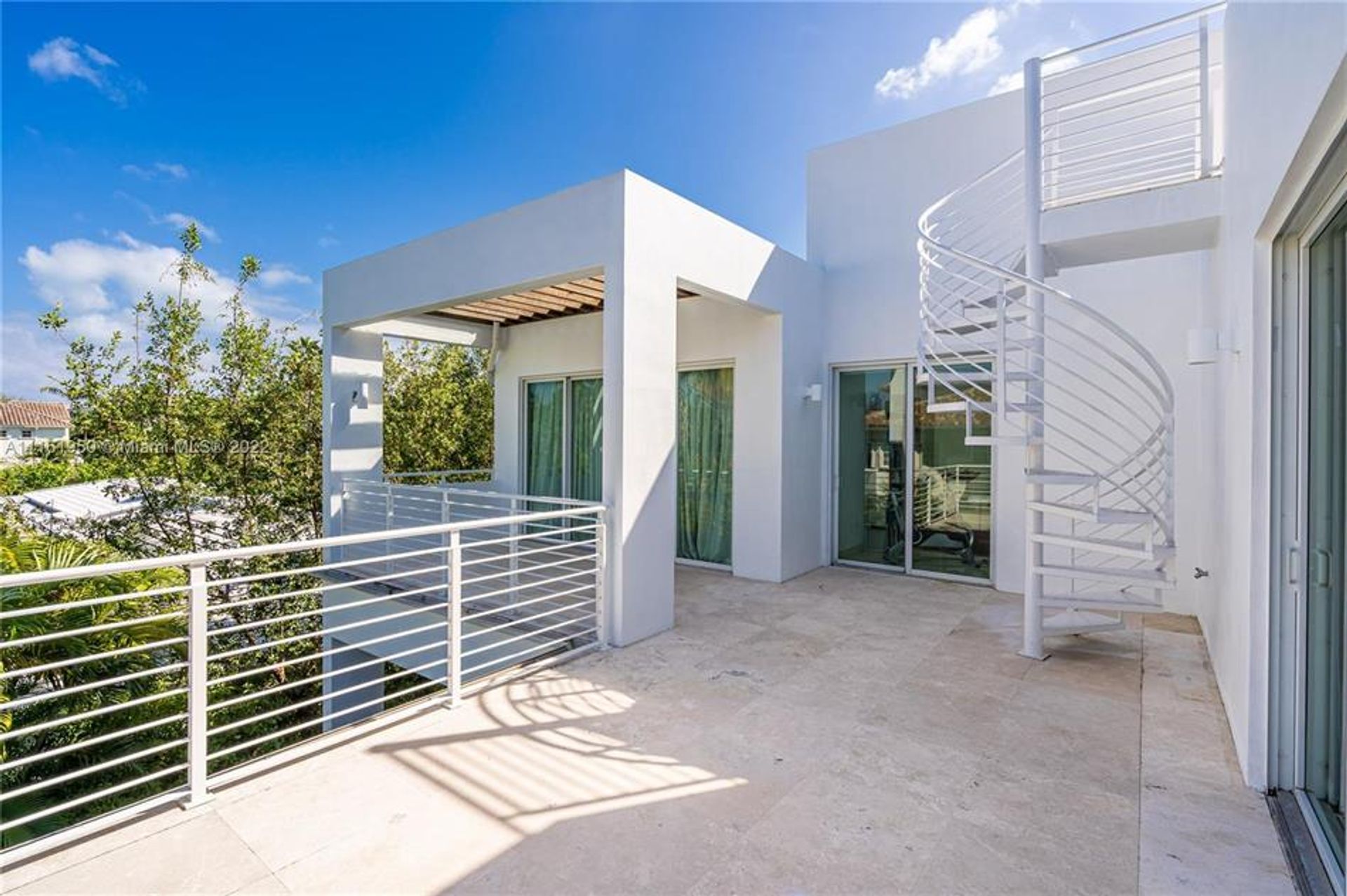 Συγκυριαρχία σε Key Biscayne, Florida 10138400