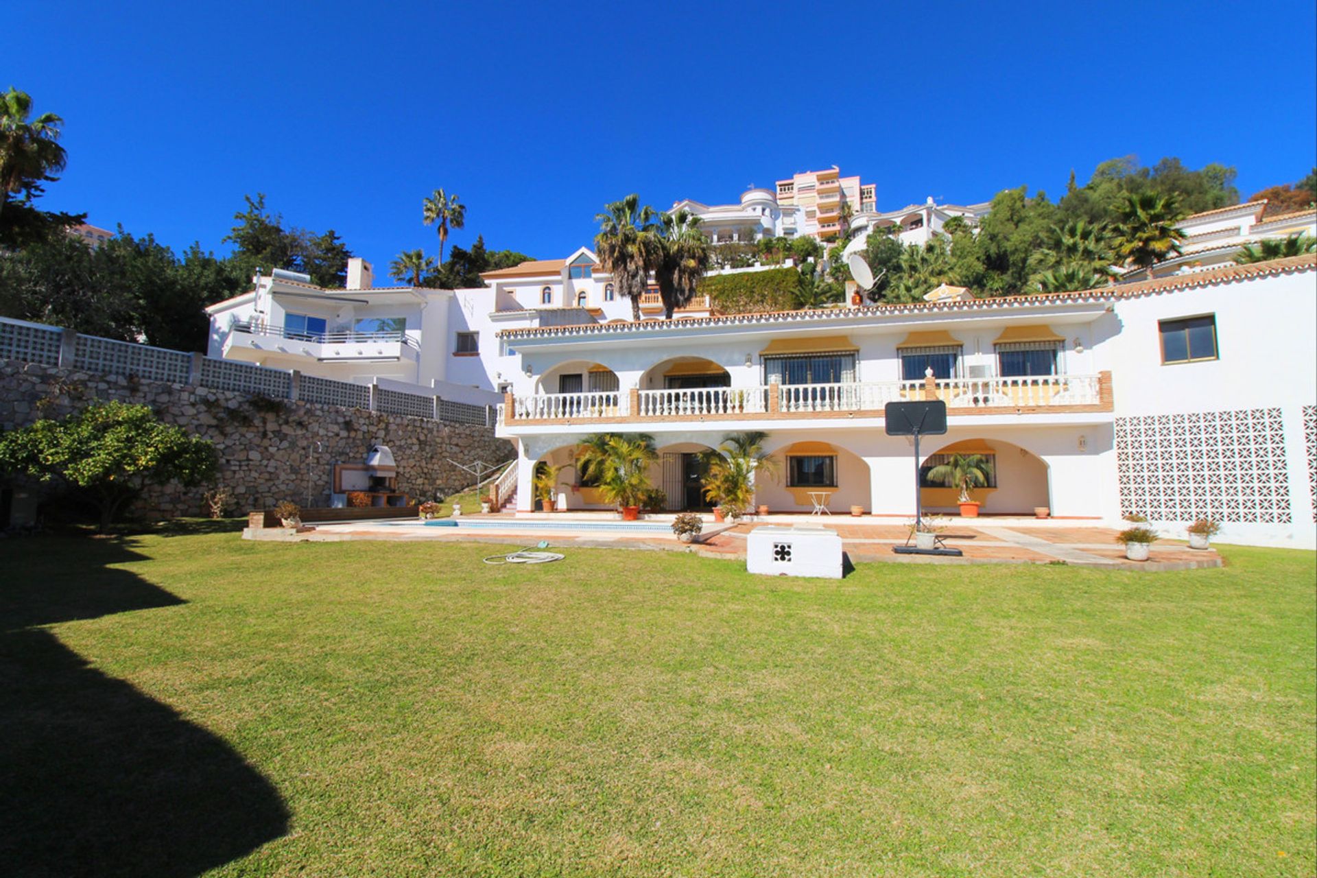 Rumah di Arroyo de la Miel, Andalusia 10138816