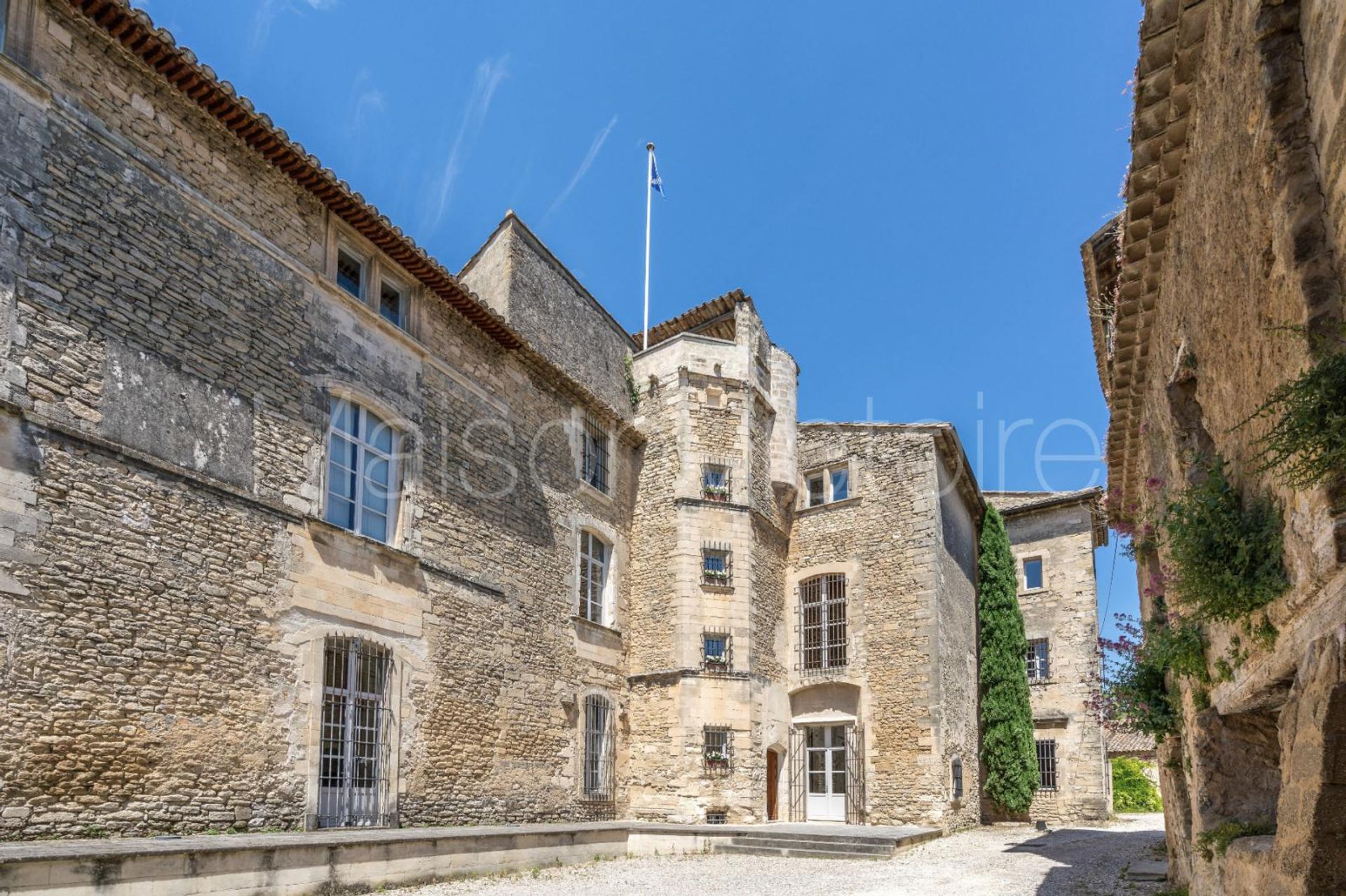 Hus i Cabrières-d'Avignon, Provence-Alpes-Côte d'Azur 10138895