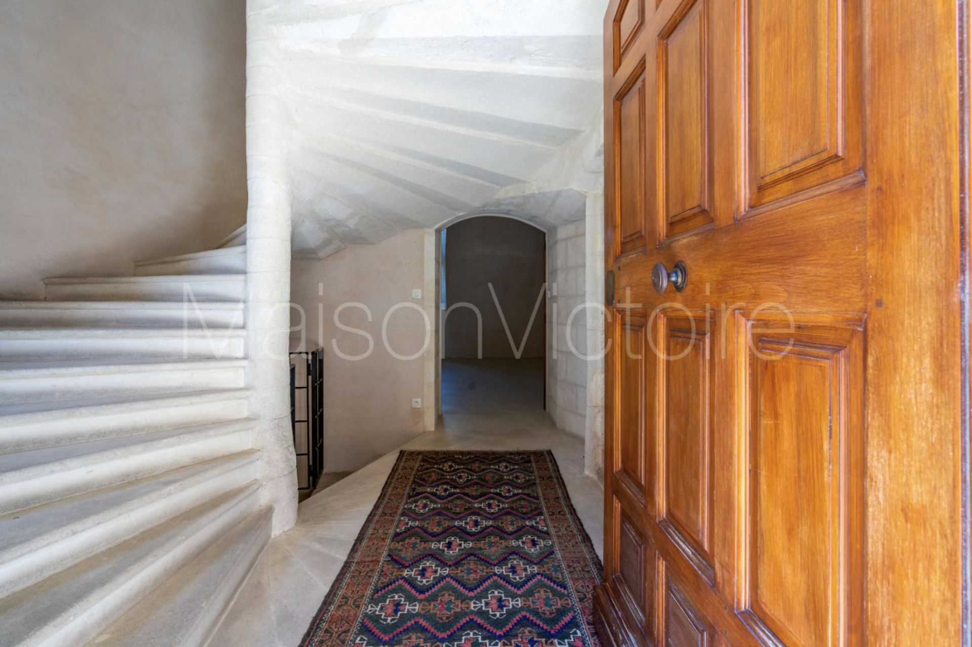 Hus i Cabrières-d'Avignon, Provence-Alpes-Côte d'Azur 10138895