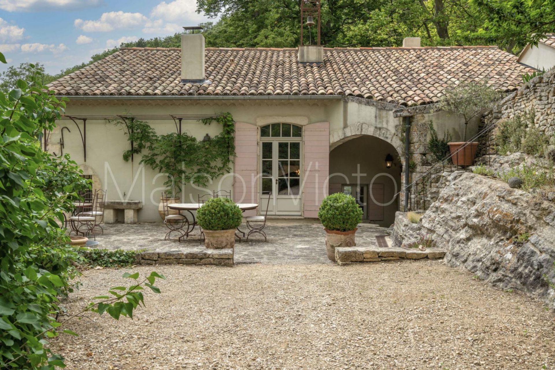 Hus i Bonnieux, Provence-Alpes-Cote d'Azur 10138896