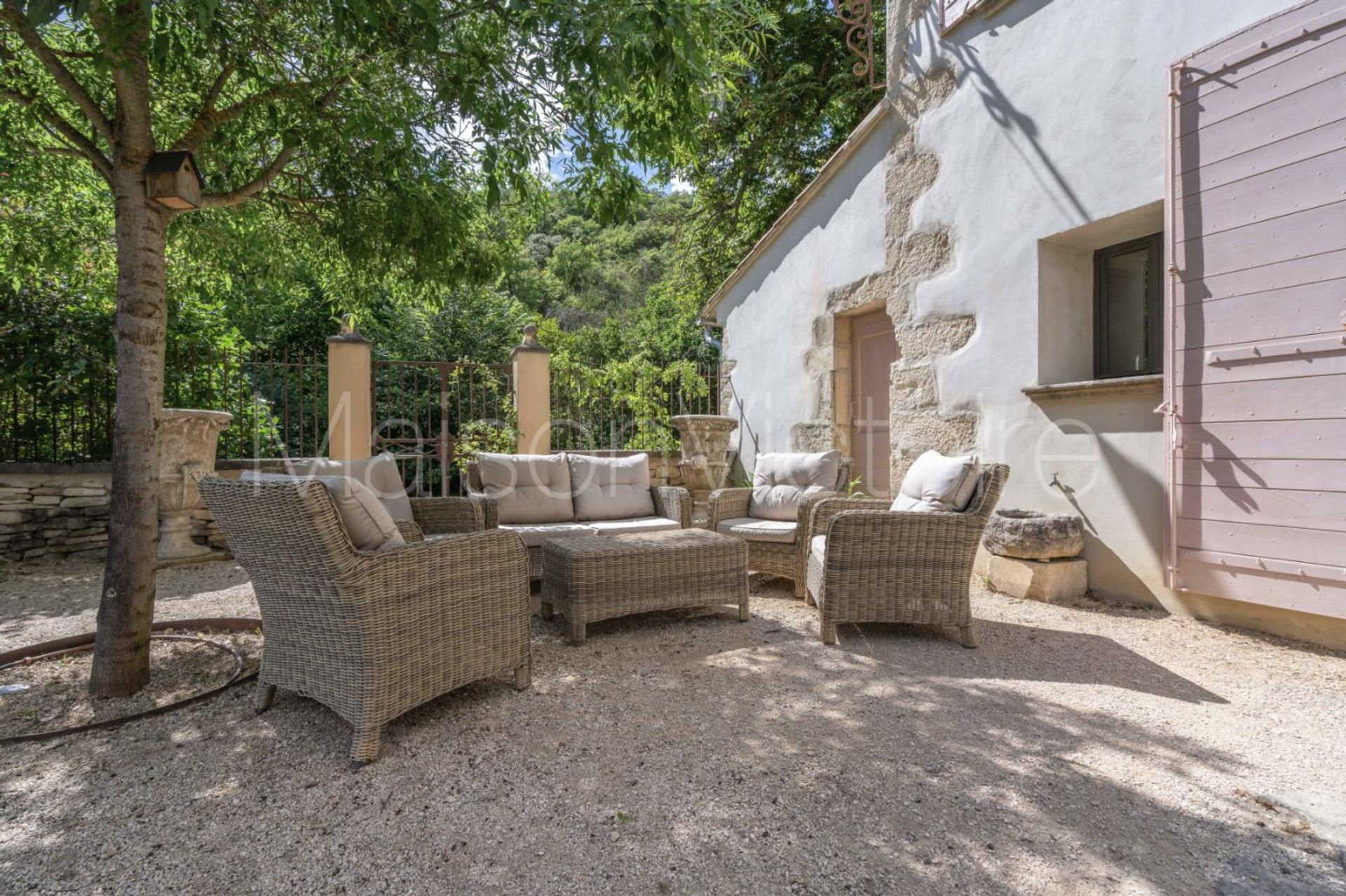 Hus i Bonnieux, Provence-Alpes-Côte d'Azur 10138896