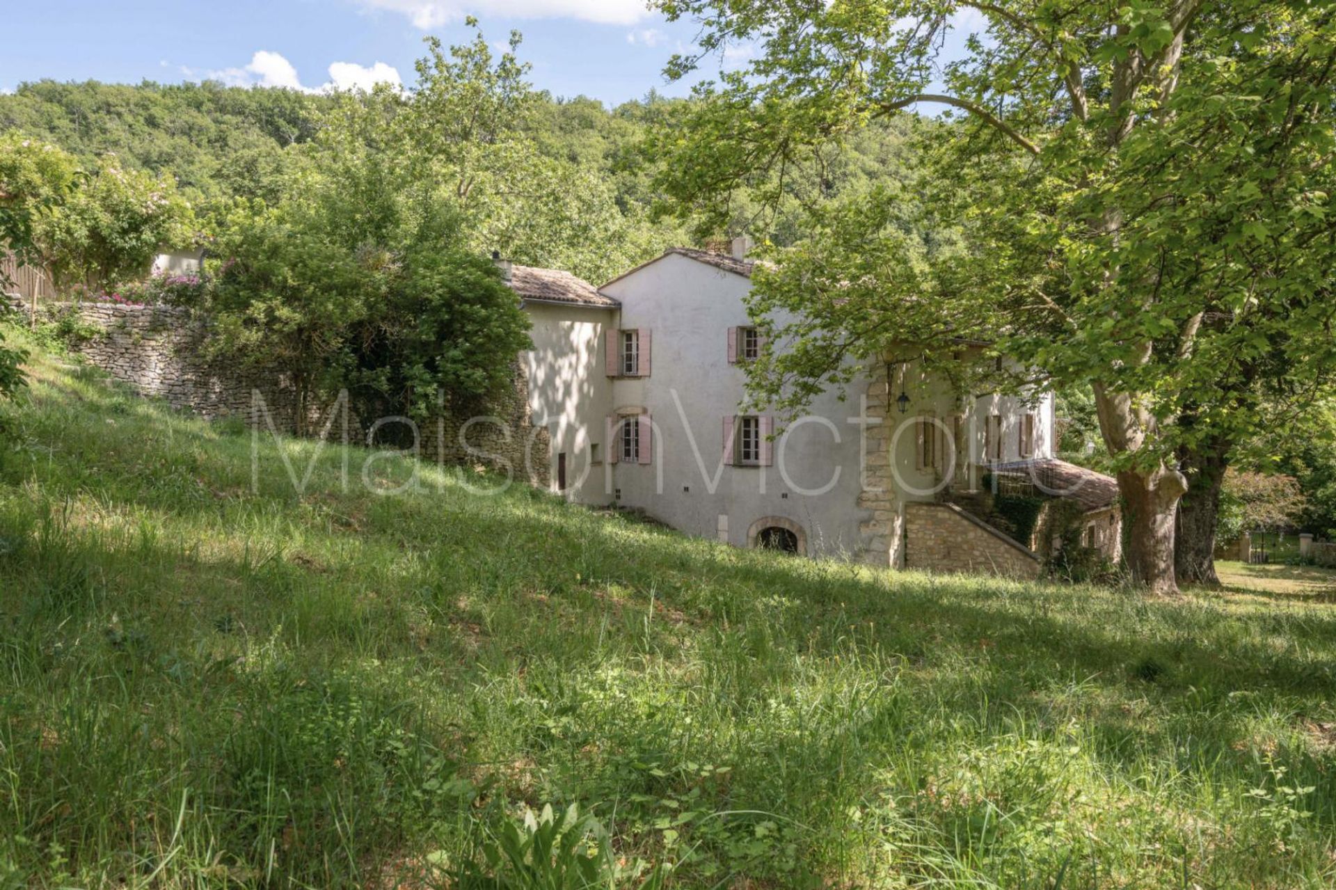 Hus i Bonnieux, Provence-Alpes-Côte d'Azur 10138896