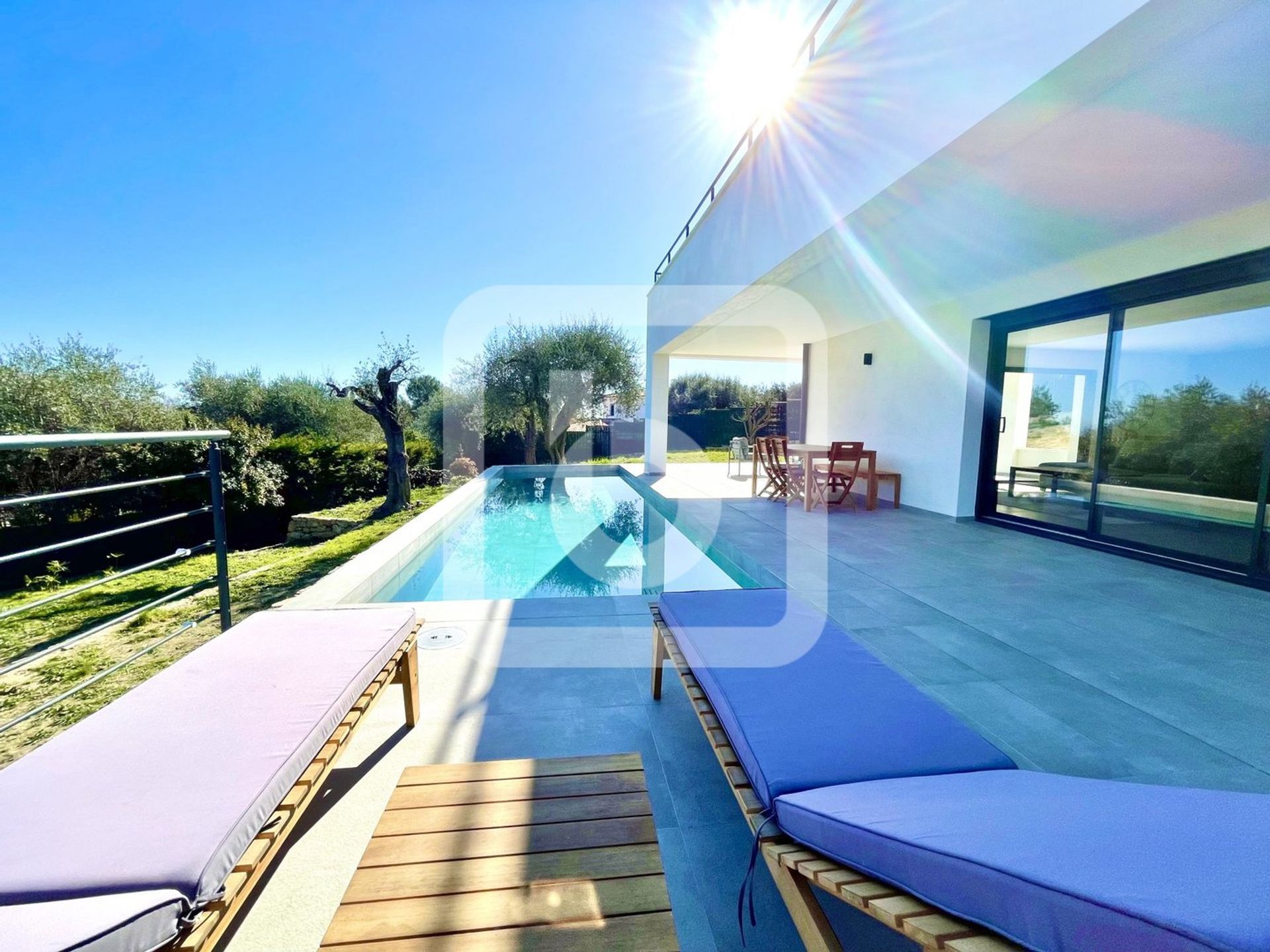 casa en El Bosquet, Provenza-Alpes-Costa Azul 10139098