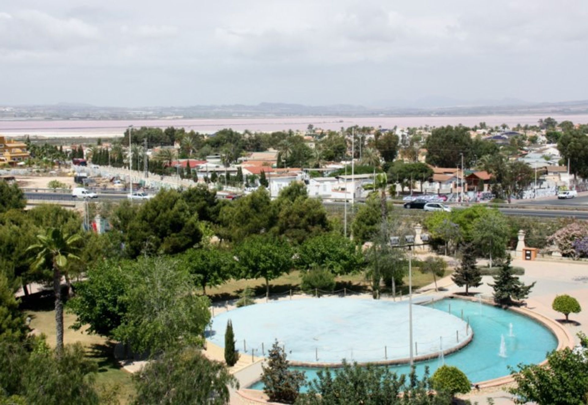 公寓 在 Torrevieja, 巴倫西亞 10139310