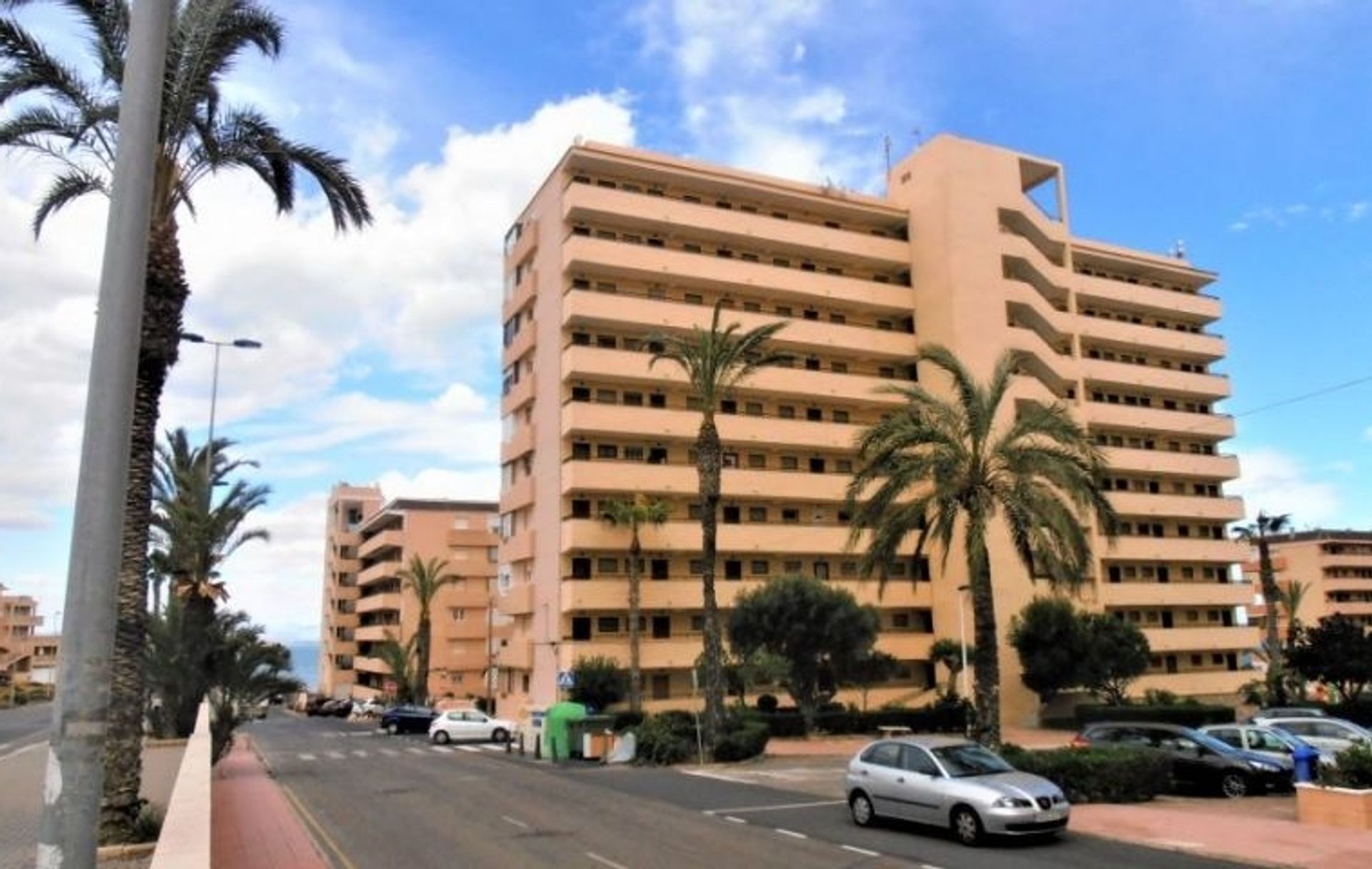 Condominium in Torrevieja, Valencian Community 10139311