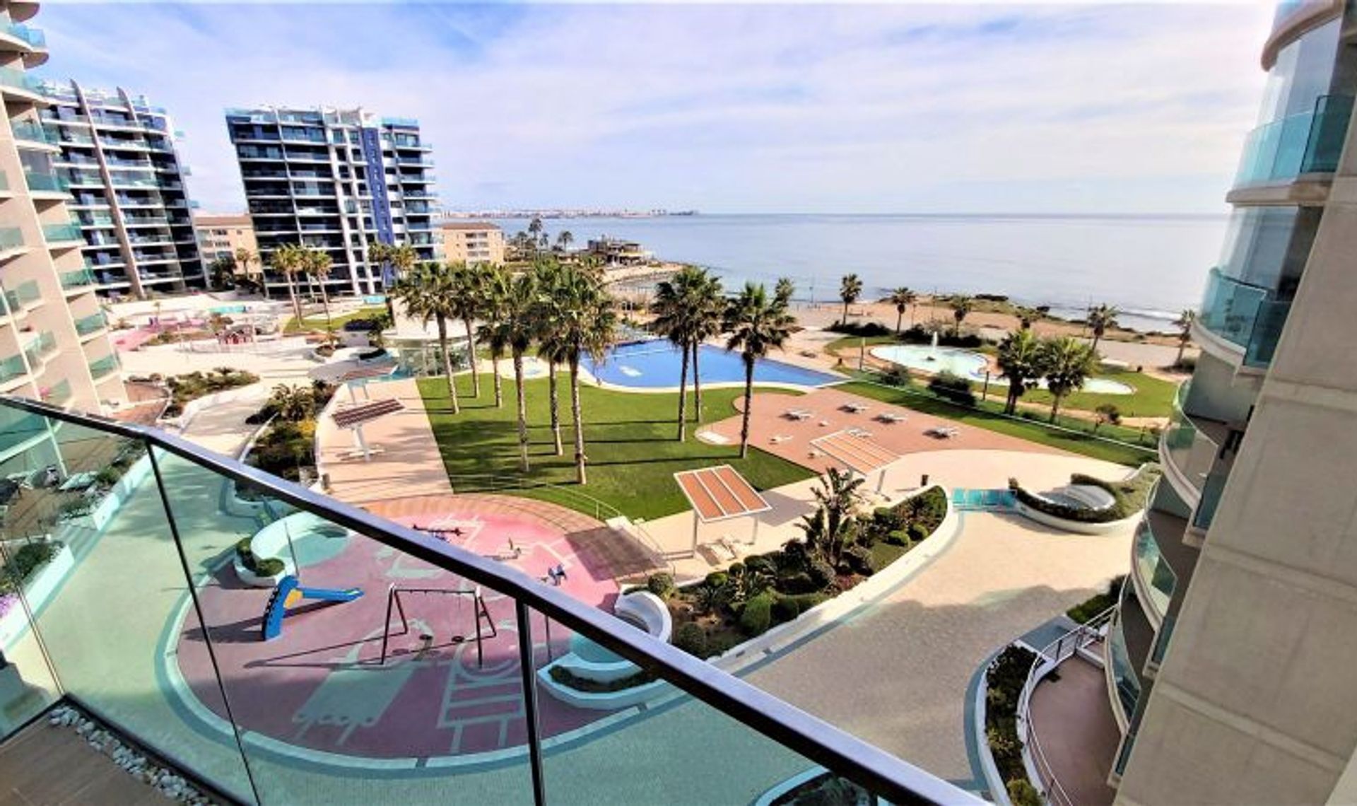 Condominio en Torrevieja, Valencia 10139332