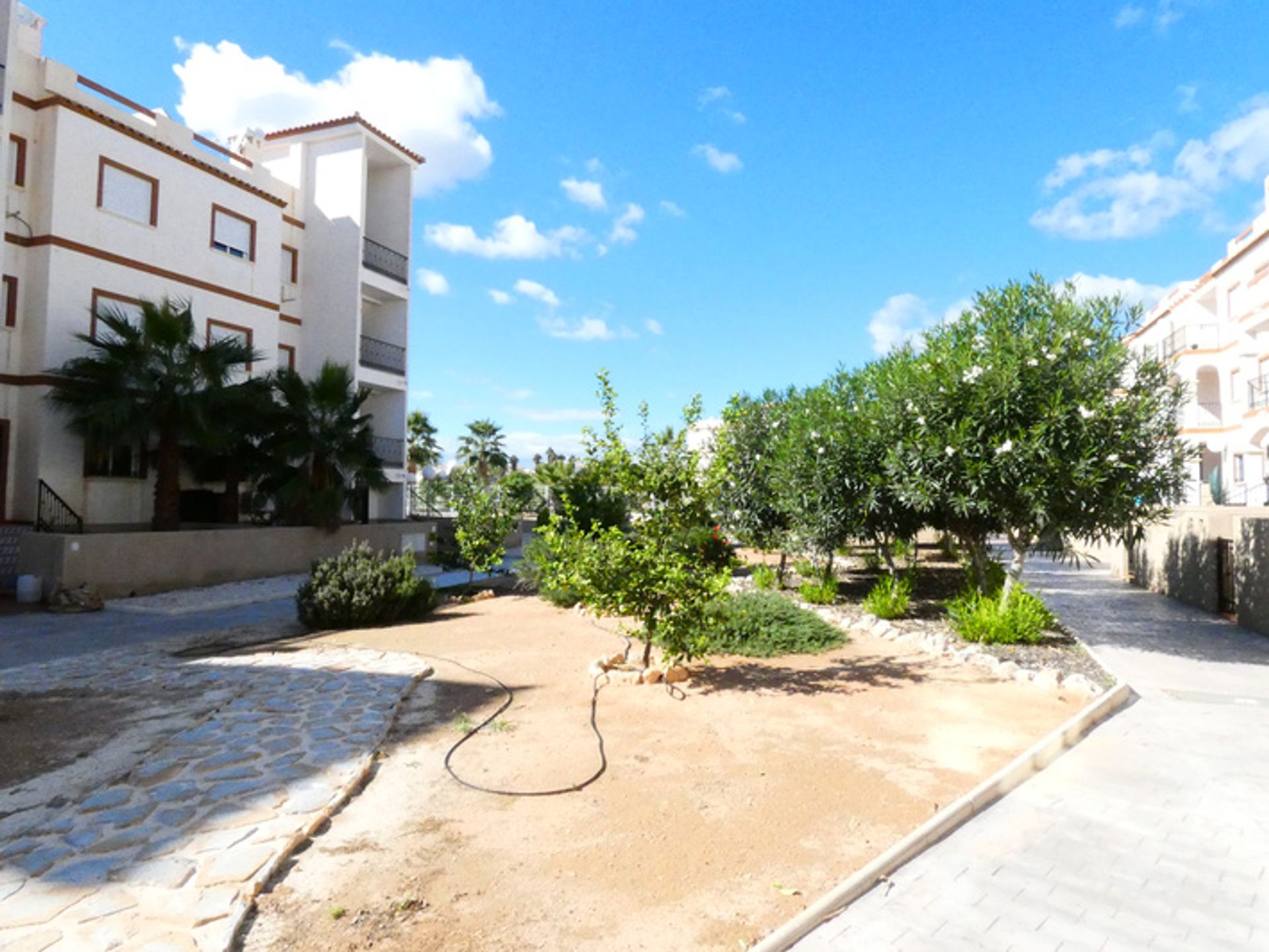 Condominium in Dehesa de Campoamor, Valencian Community 10139337