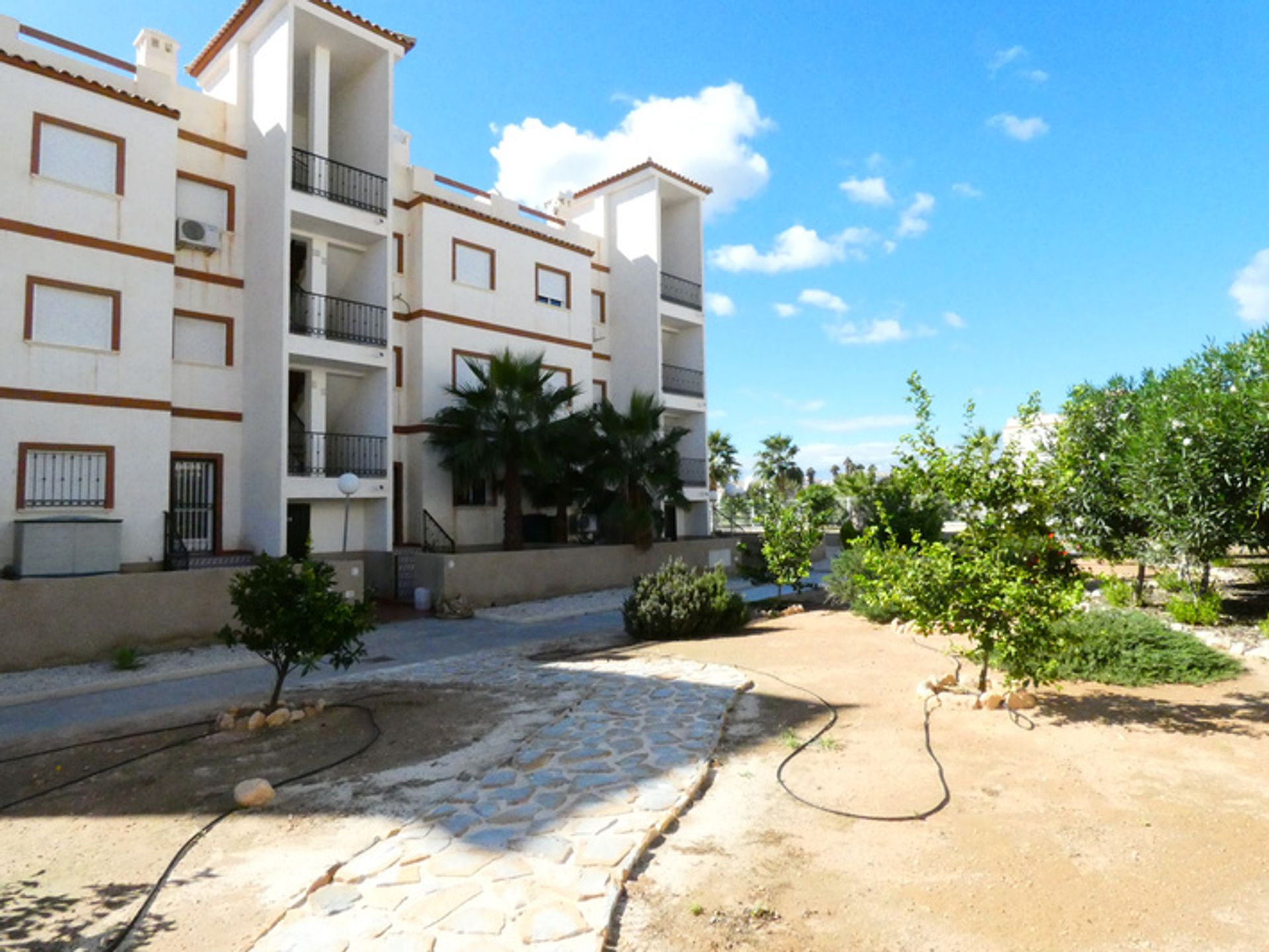 Condominium in Dehesa de Campoamor, Valencian Community 10139337