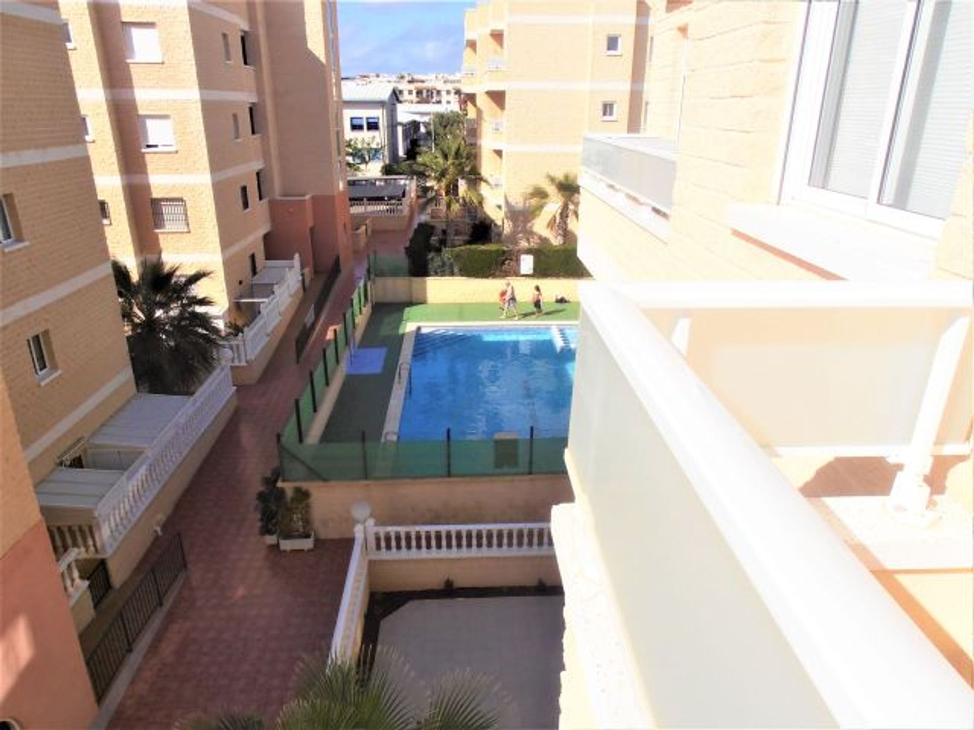 Condominium in Torrevieja, Valencian Community 10139358