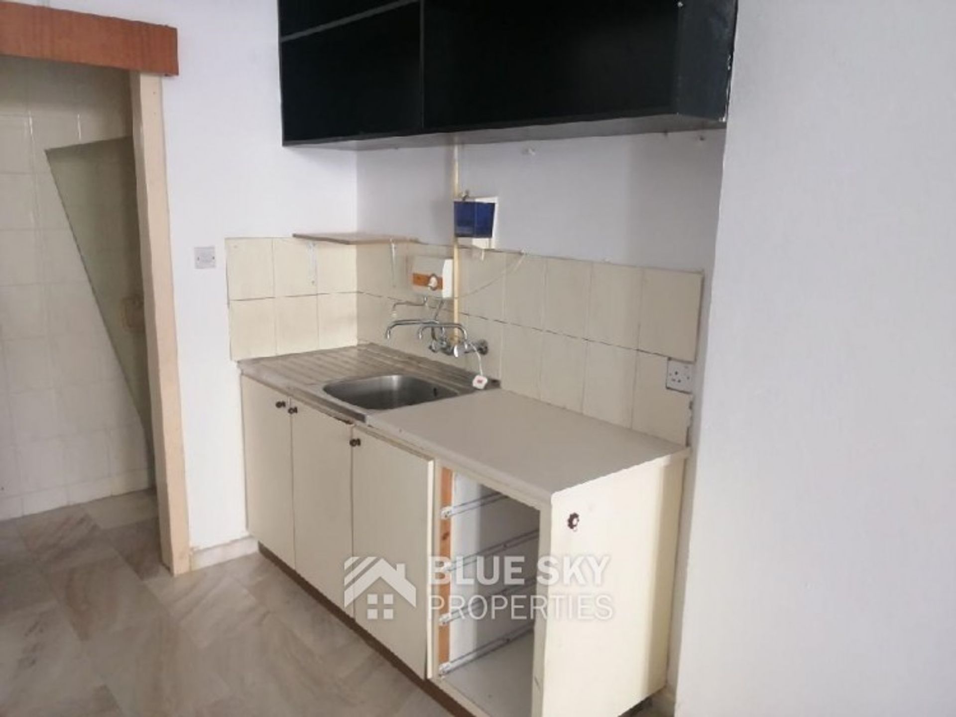 Condominium in Limassol, Limassol 10139737