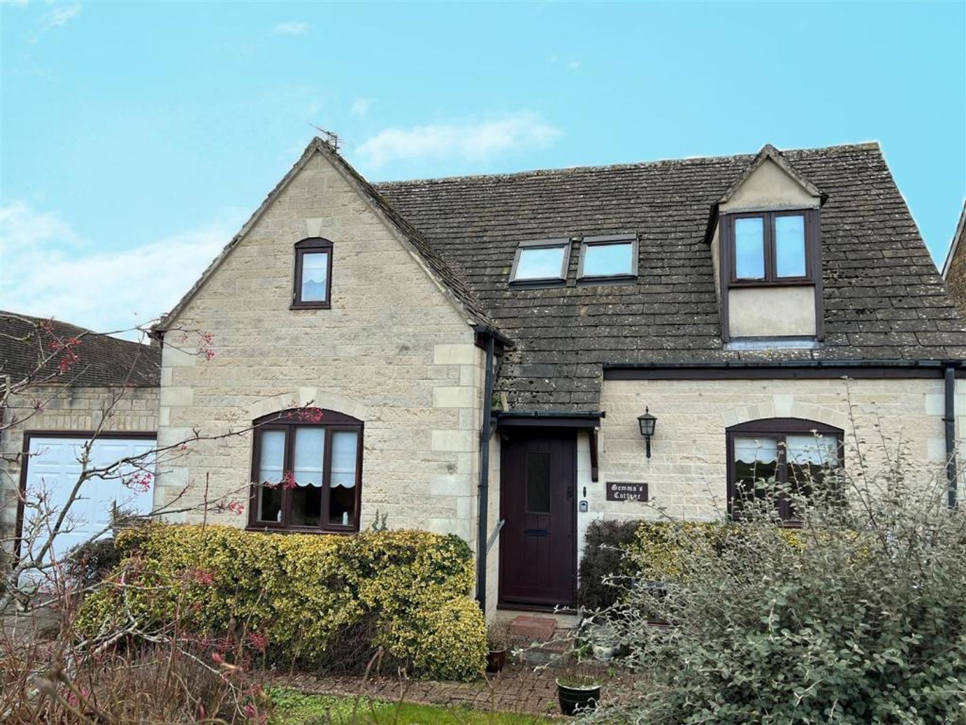 House in Stow-on-the-Wold, England 10139891