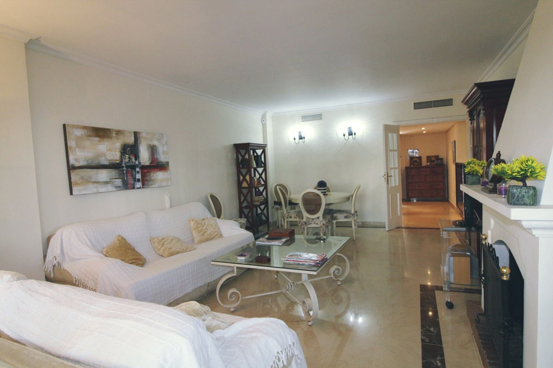 Condominio en San Pedro de Alcántara, Andalucía 10141549