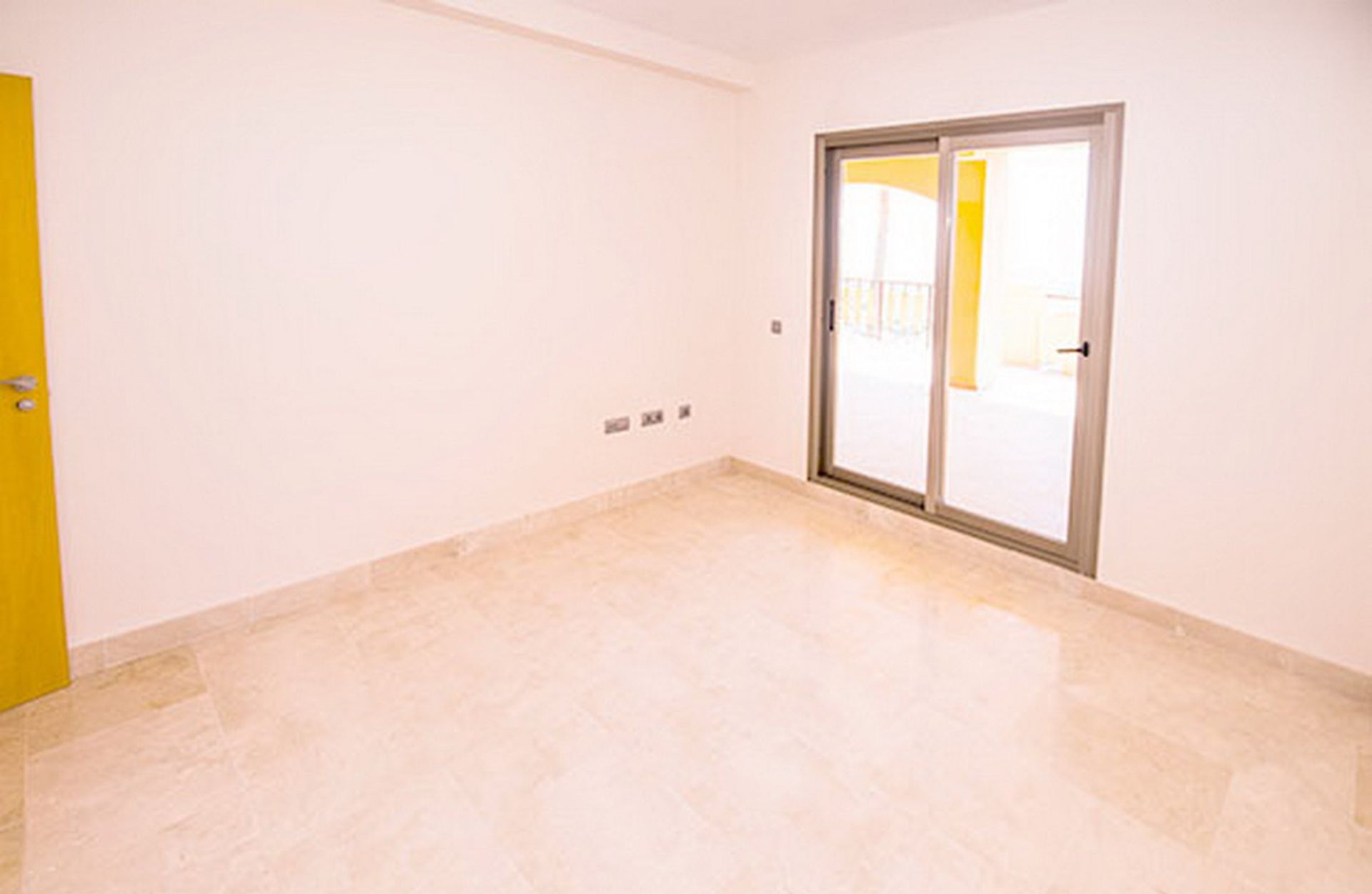 Condominium in Benahavís, Andalusia 10142808