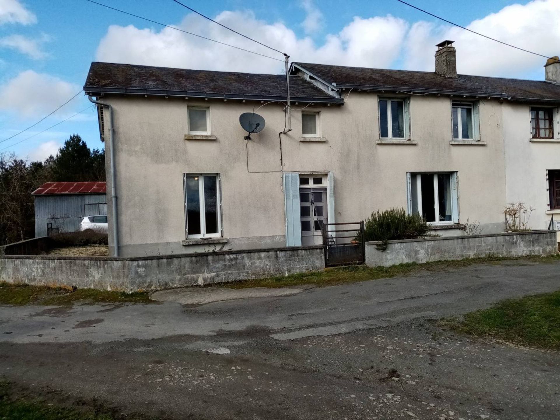 rumah dalam Saint-Aubin-le-Cloud, Nouvelle-Aquitaine 10143625