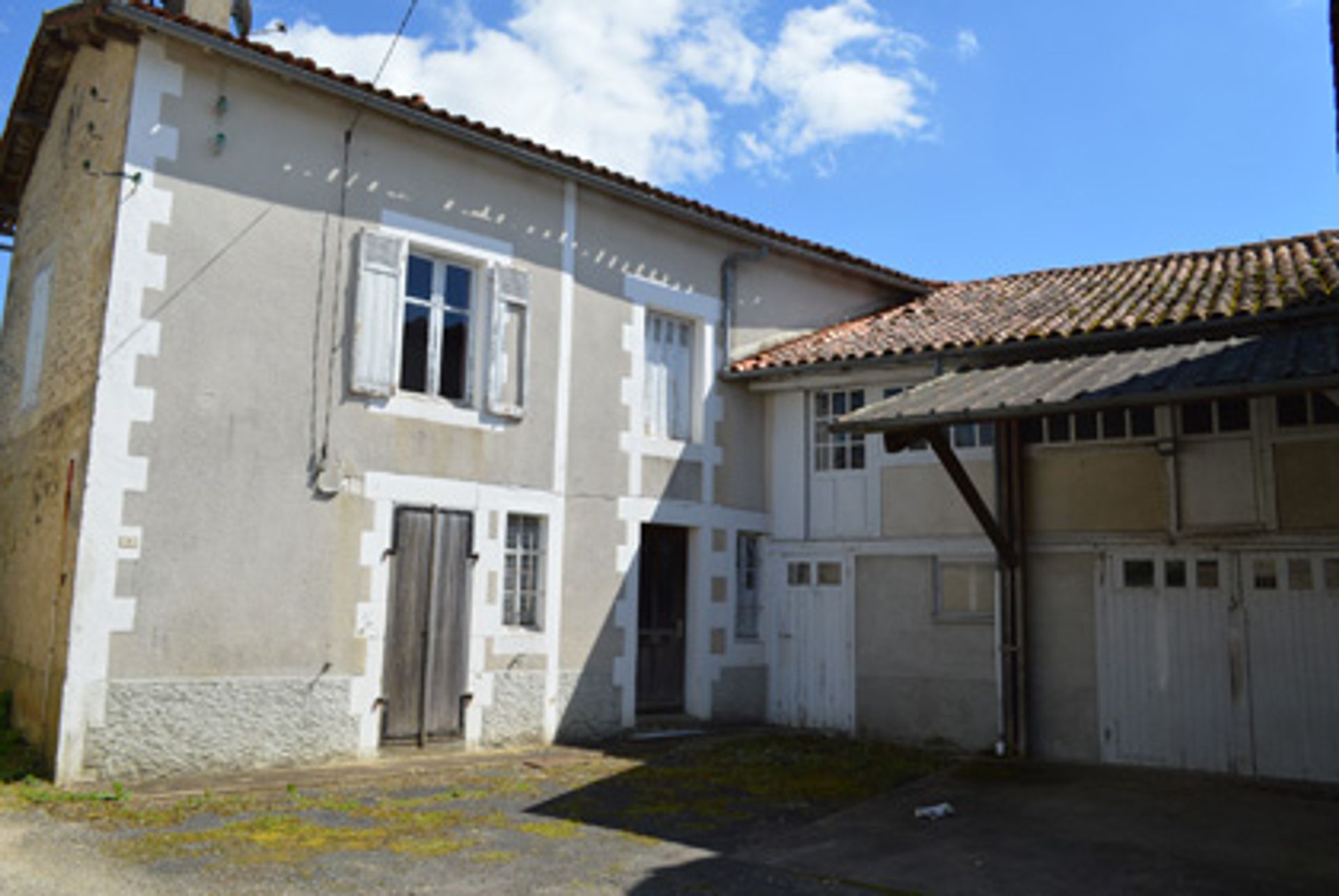 Huis in Lizant, Nouvelle-Aquitanië 10143692