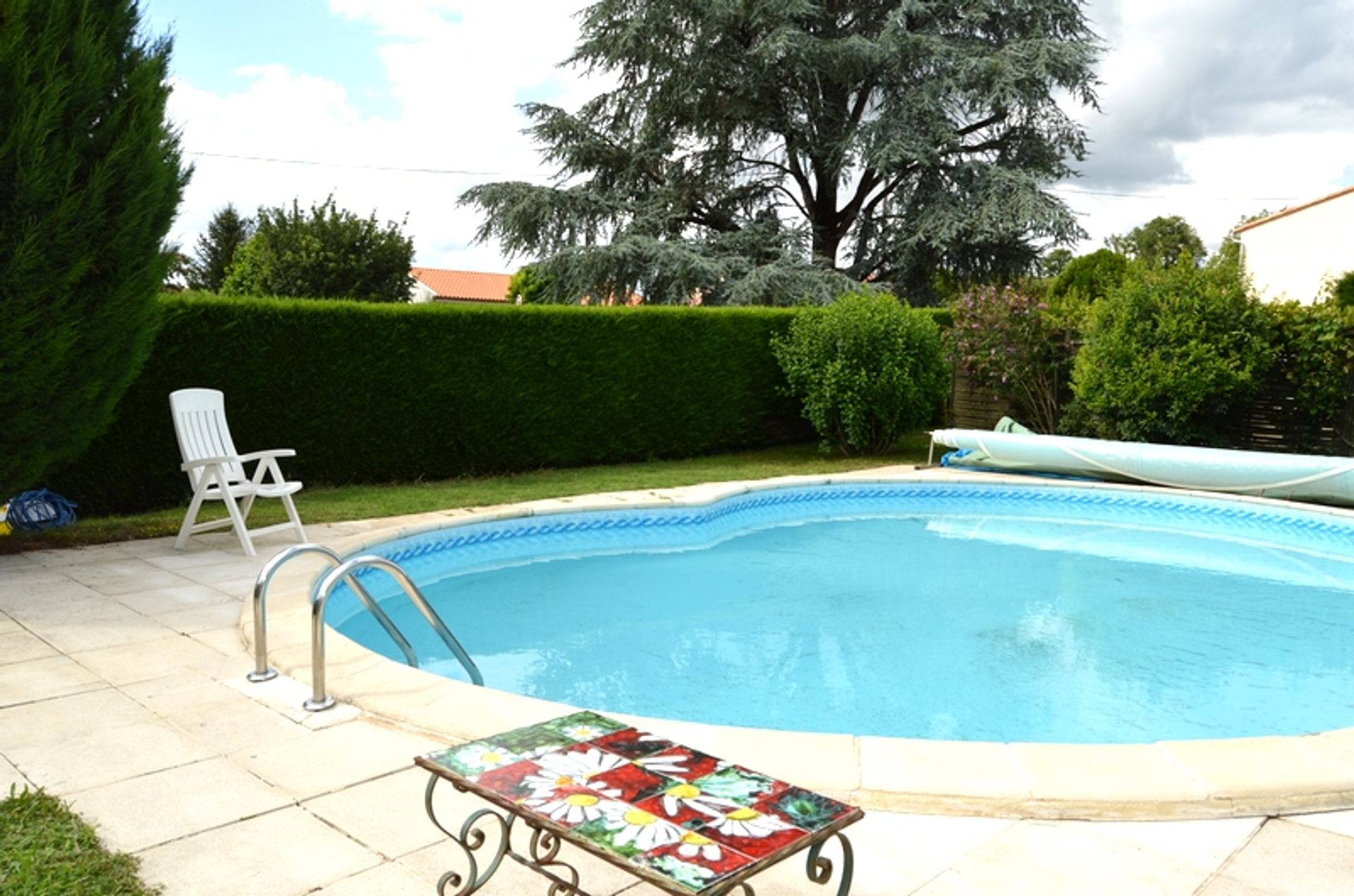 Condominium in Aunac-sur-Charente, Nouvelle-Aquitaine 10143716