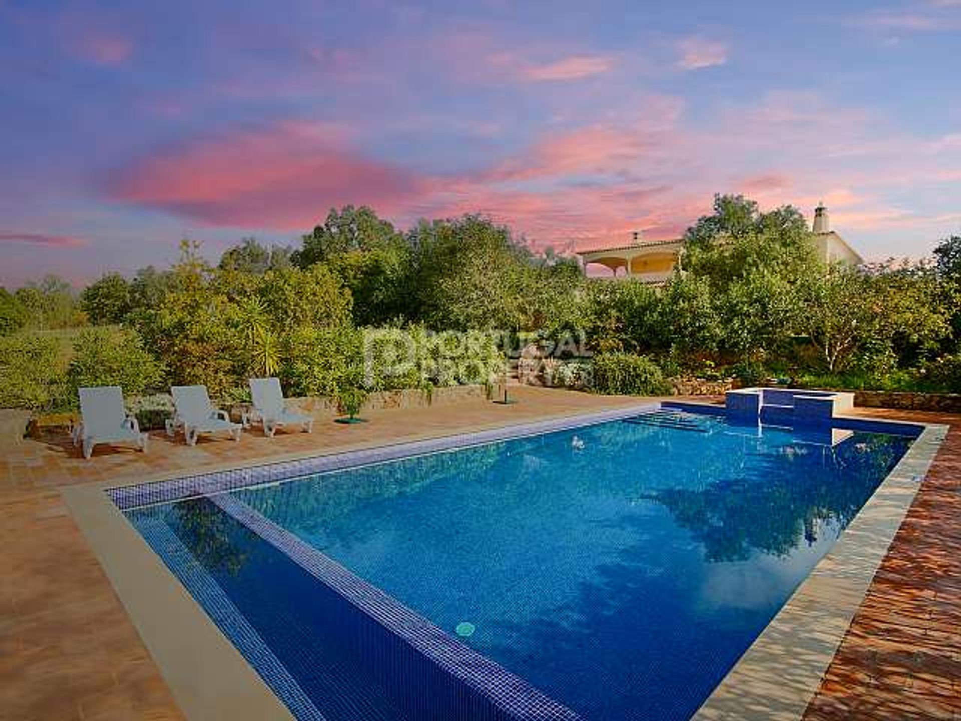 House in Albufeira, Faro District 10144205