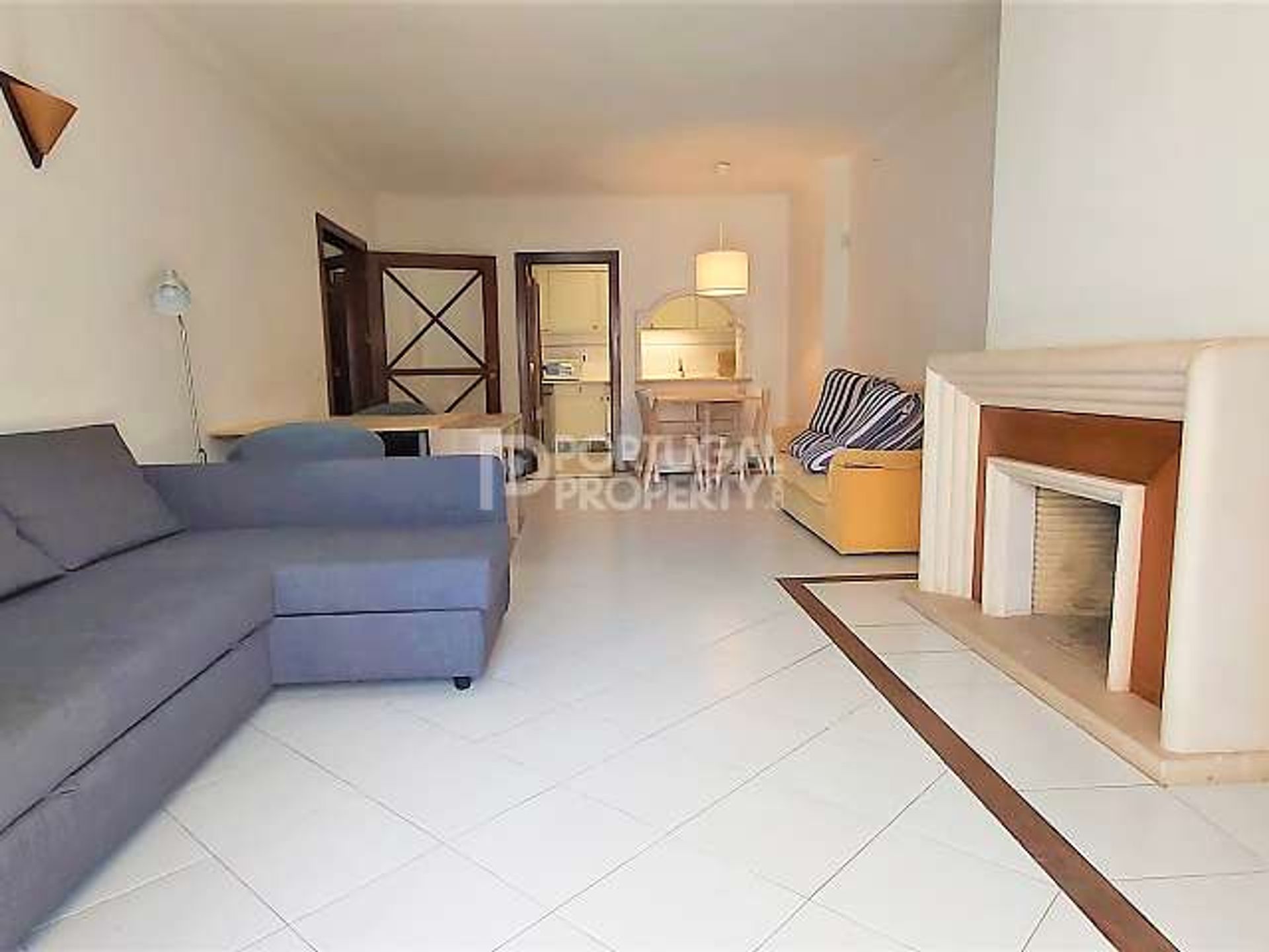 Condominium in Quarteira, Faro 10145706