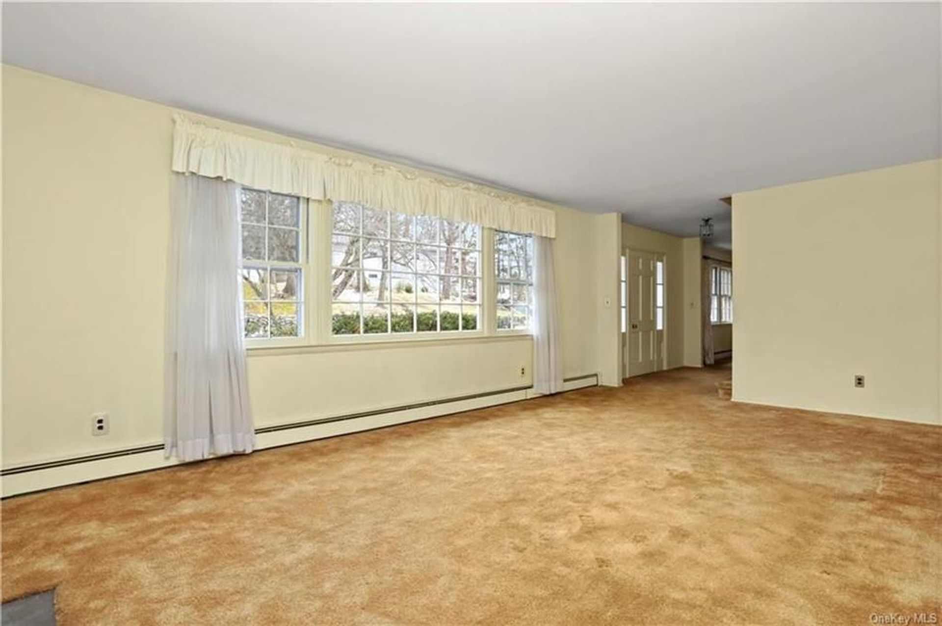 House in Briarcliff Manor, New York 10145831