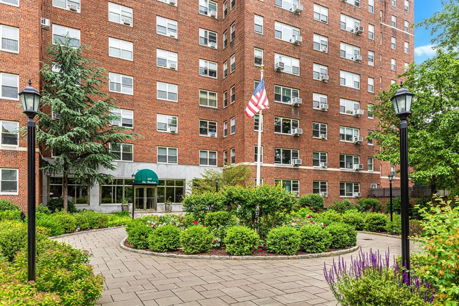 Condominium in Yonkers, New York 10145840