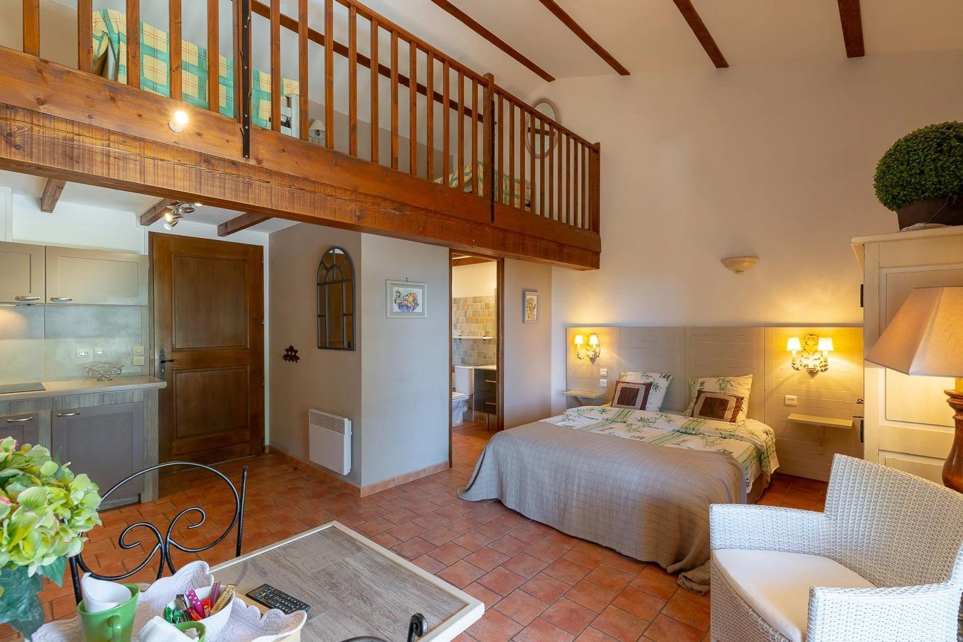 Кондоминиум в La Motte, Provence-Alpes-Côte d'Azur 10146524