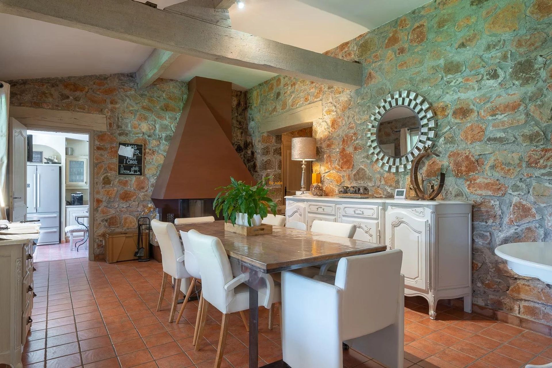 Кондоминиум в La Motte, Provence-Alpes-Côte d'Azur 10146524