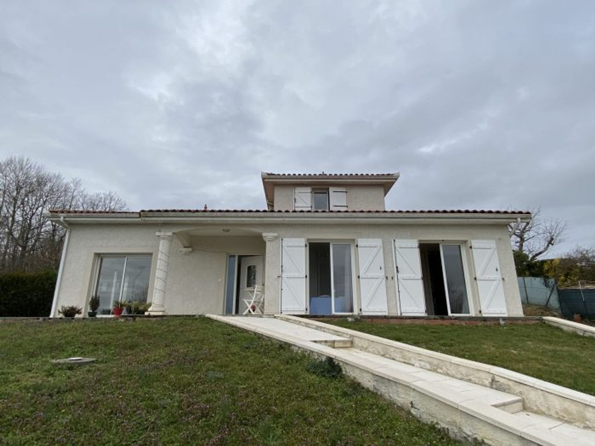 Rumah di Beauchalot, Occitanie 10146661